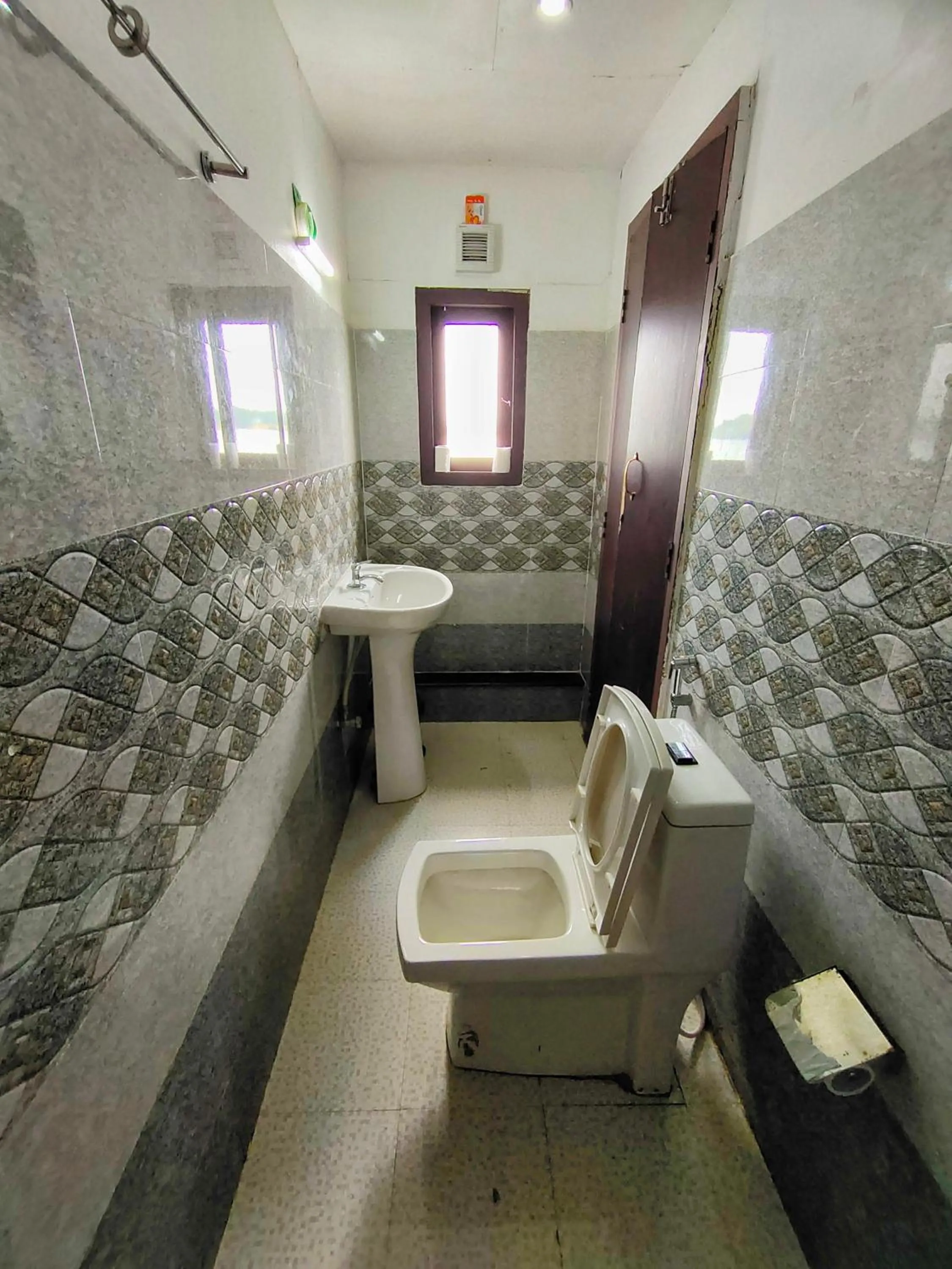 Bathroom in Paradise Lagoon