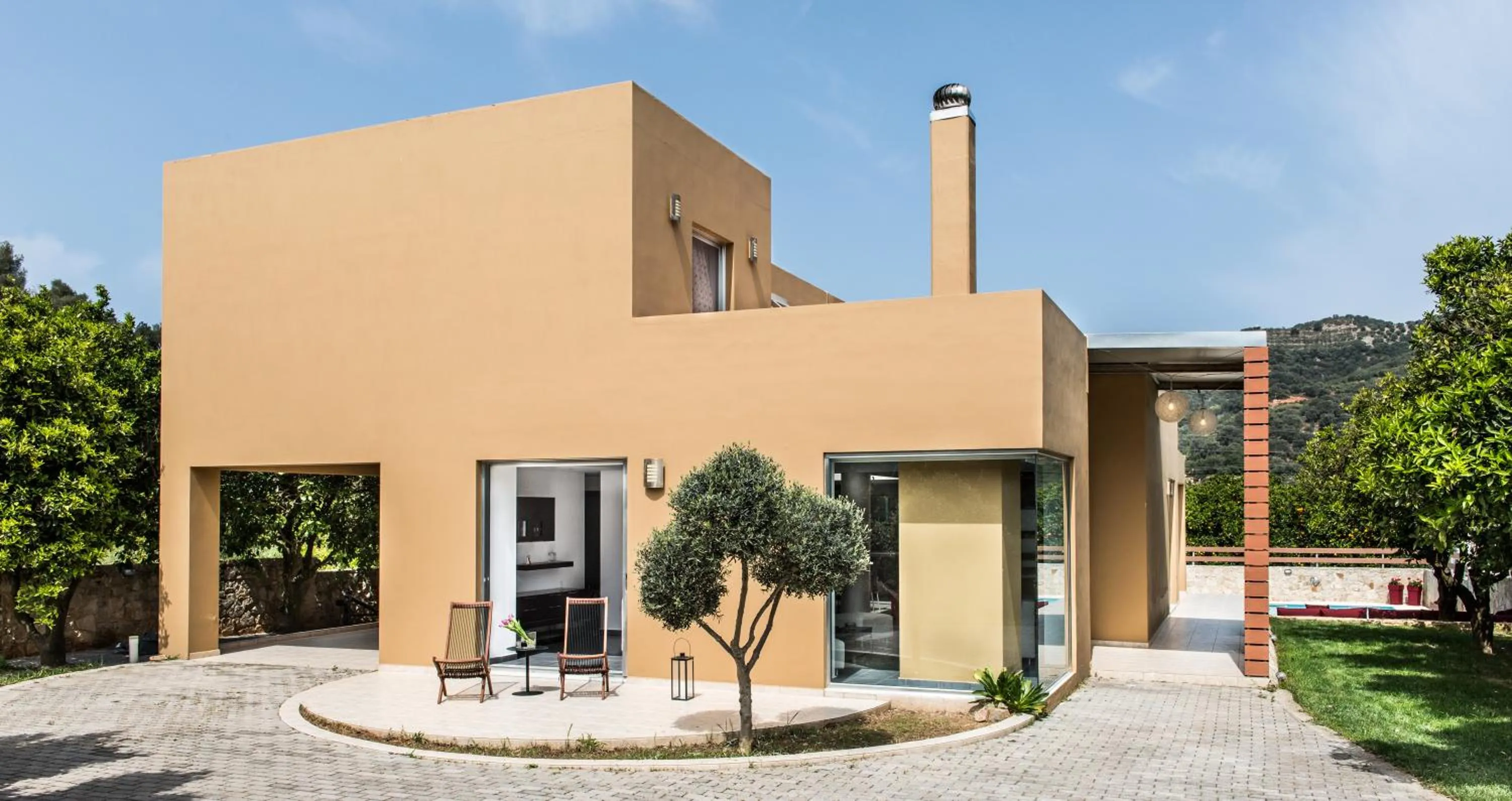 Property building in Villa Casa di Verde