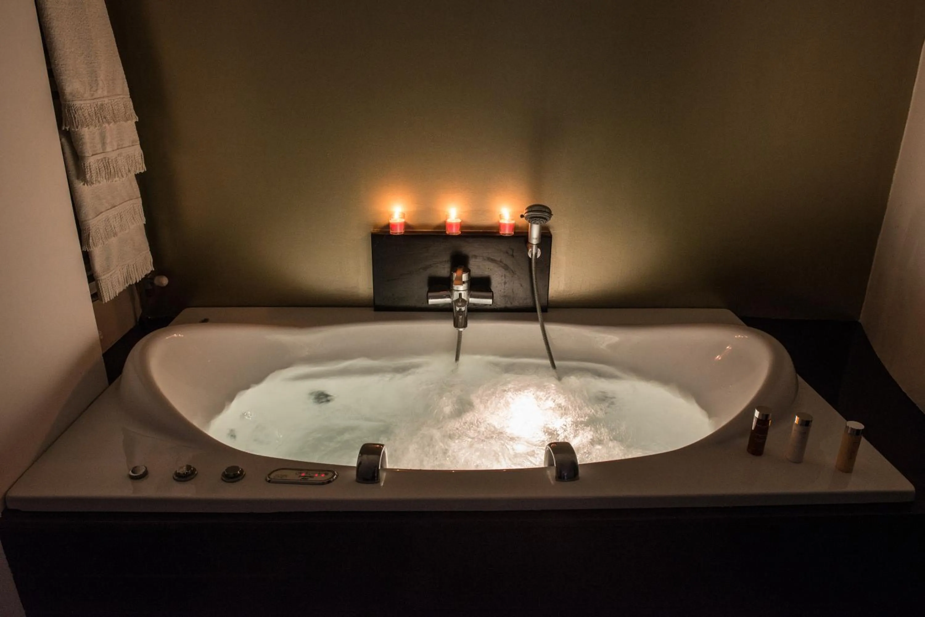 Property building in Villa Casa di Verde