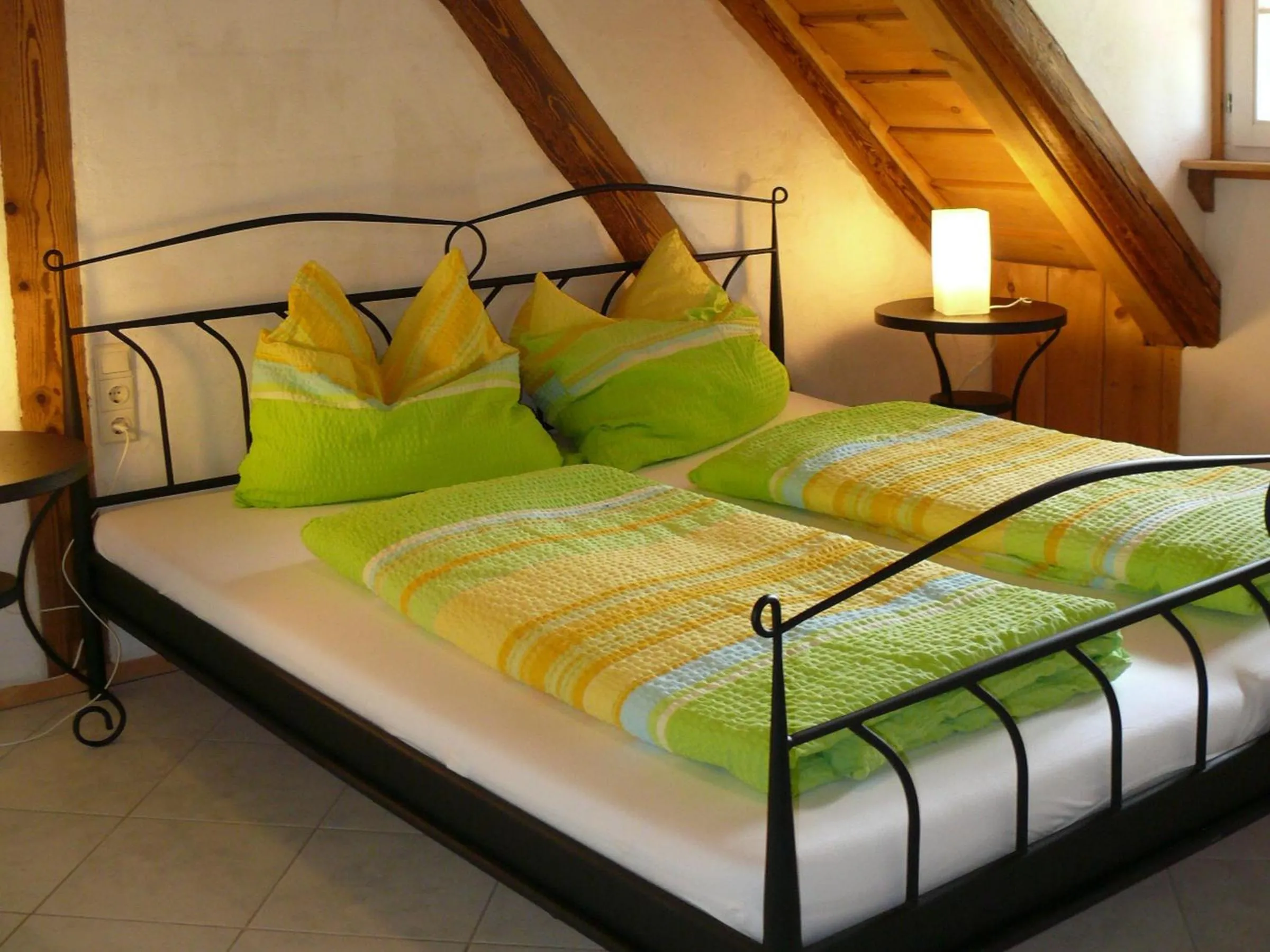 Property building, Bed in Alte Wassermühle