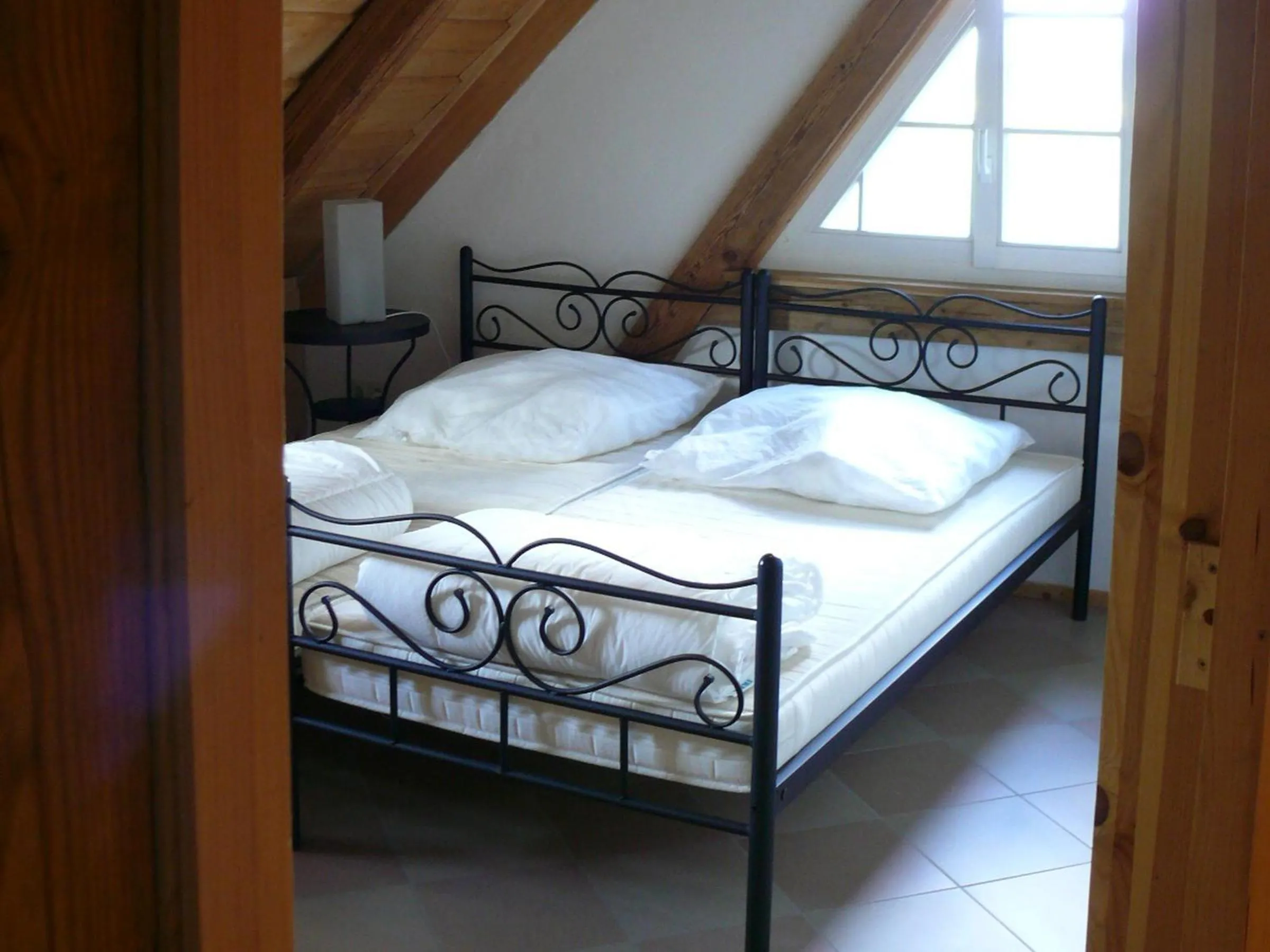 Property building, Bed in Alte Wassermühle