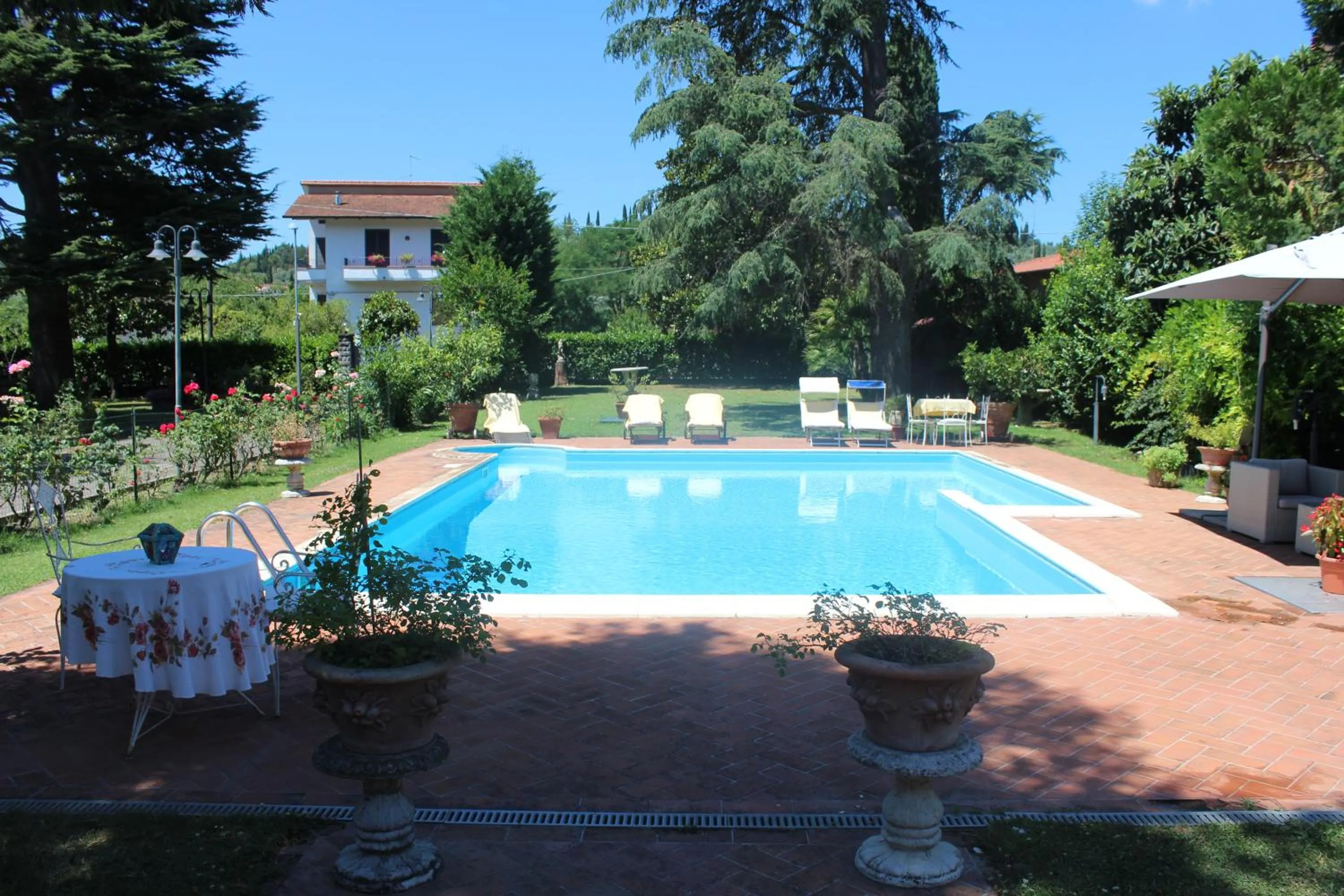 Property building in B&B Elda Country House