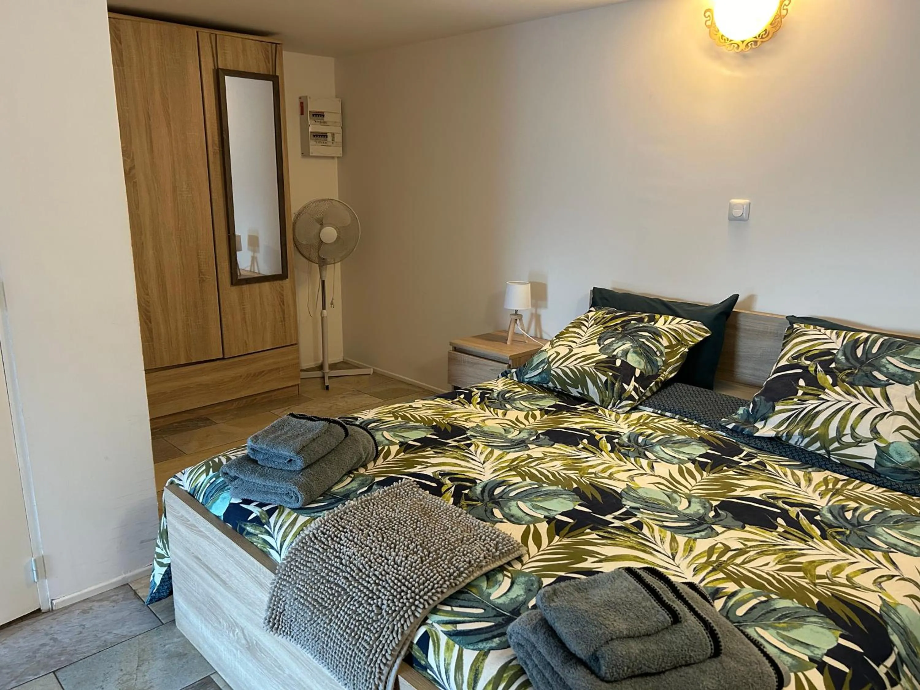 Bed in Lake House St Pee Sur Nivelle