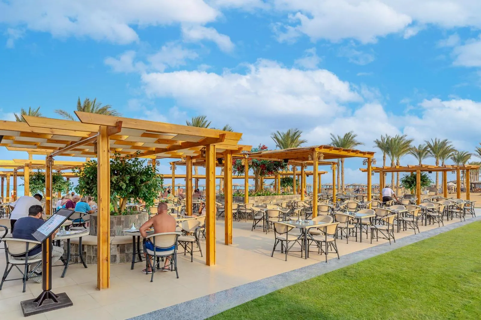 Restaurant/places to eat in Casa Mare Resort - ex, Royal Tulip Beach Resort