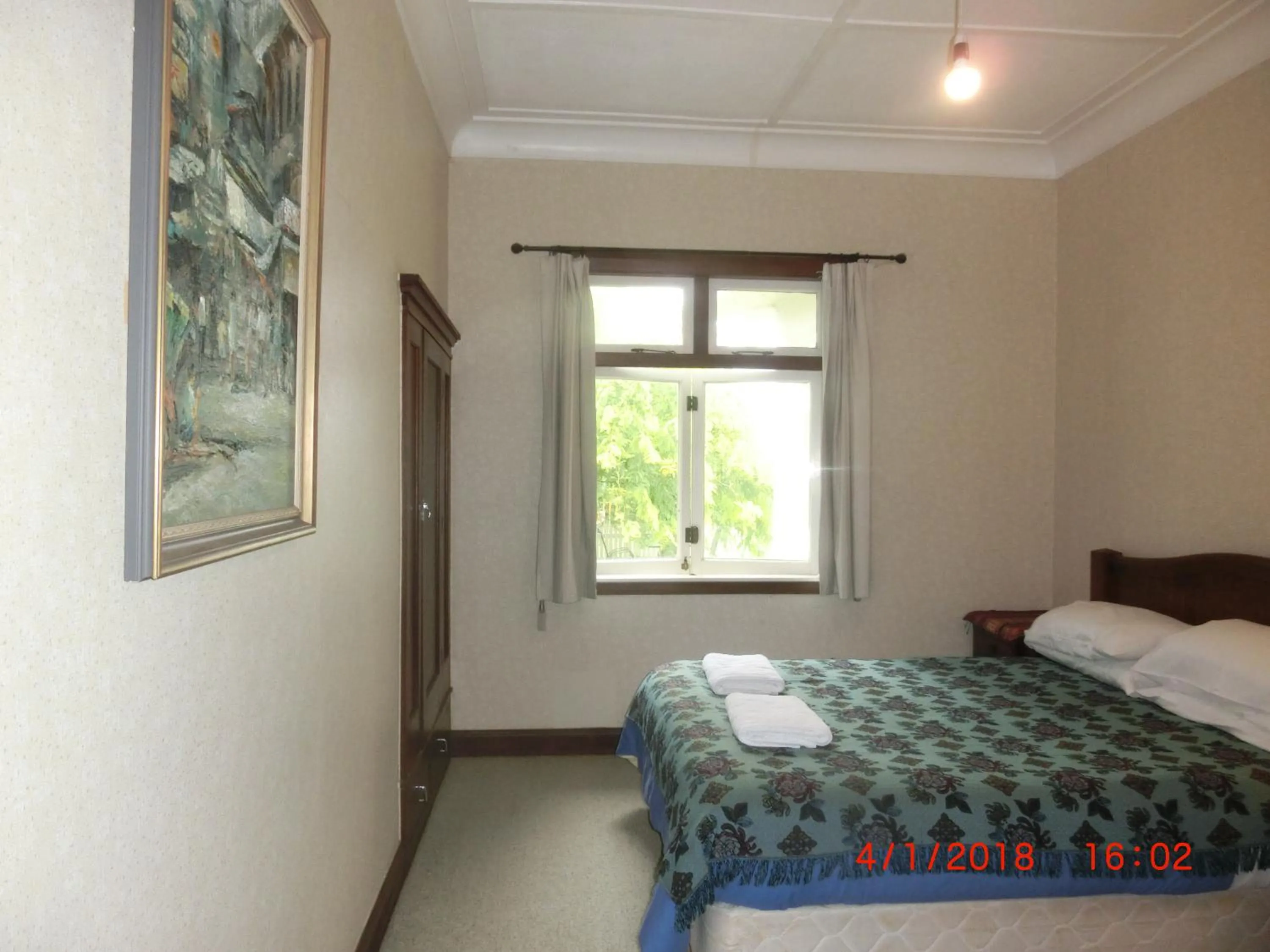 Bed in Homestead B&B Cambridge