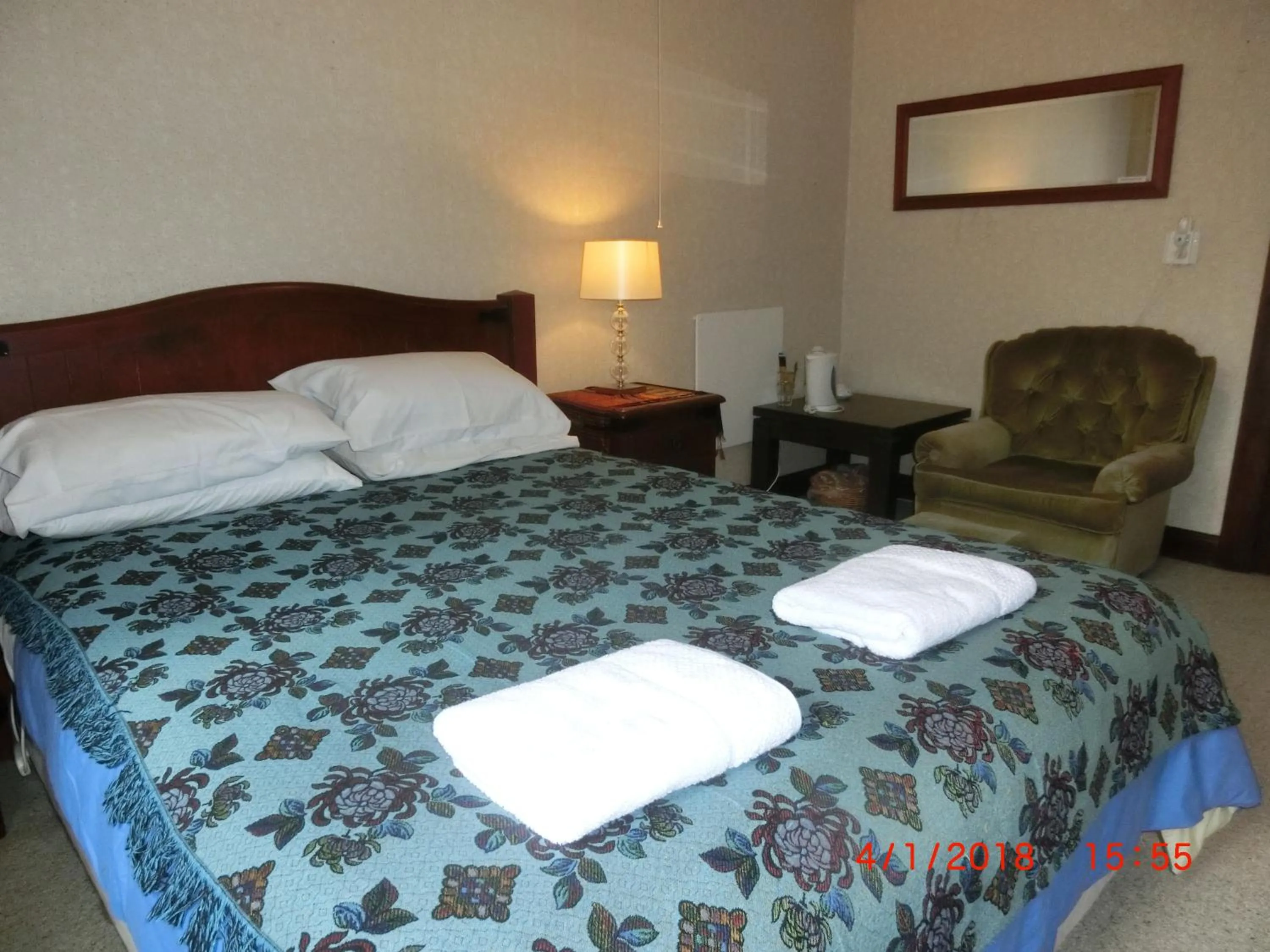 Bed in Homestead B&B Cambridge