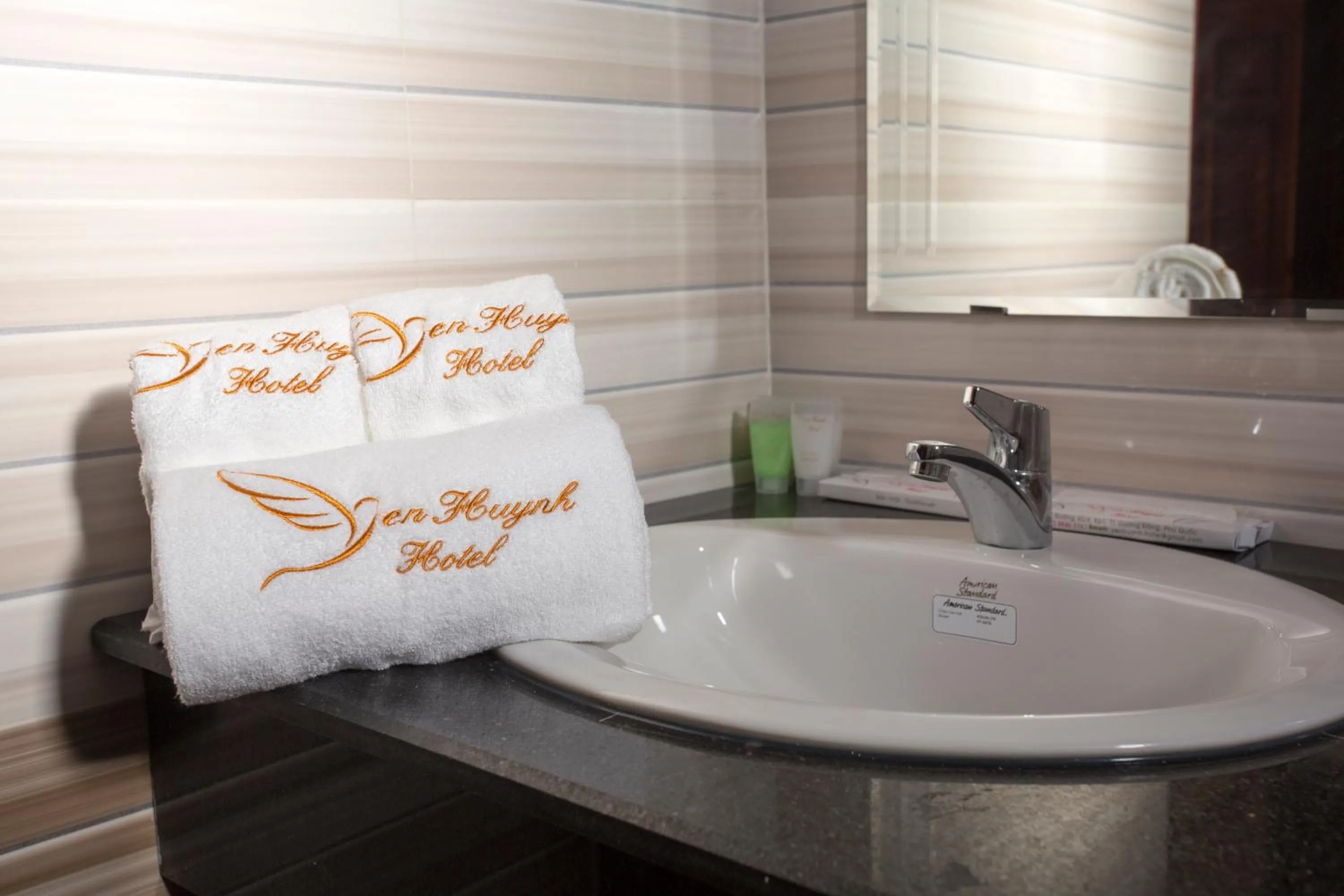 Bathroom in Yen Huynh Guest House