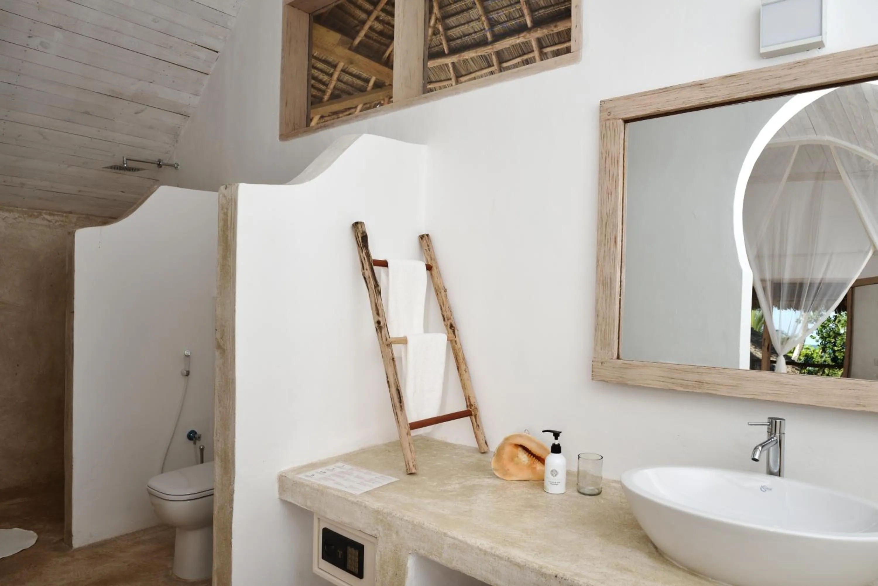 Bathroom in Sharazad Boutique Hotel