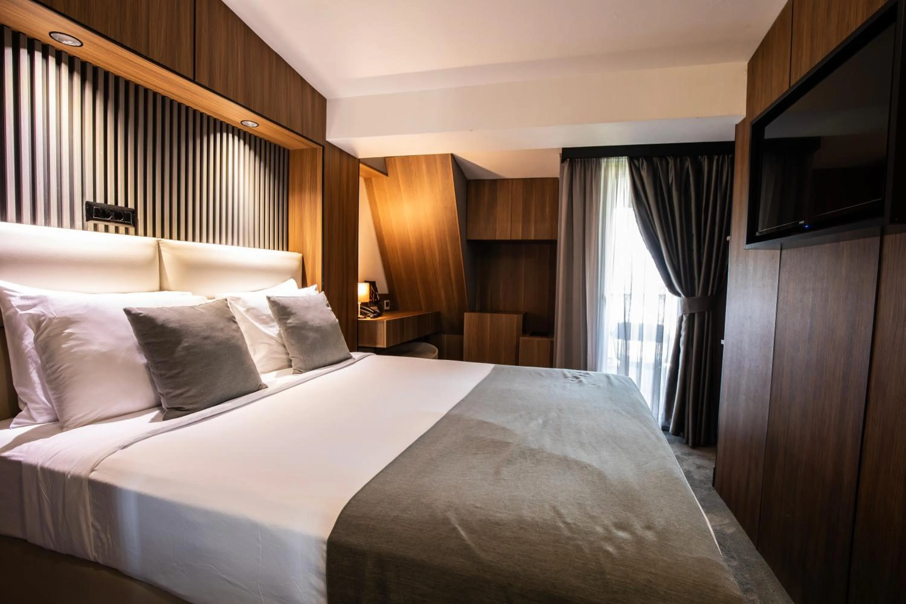 Bed in View Inn Boutique Hotel