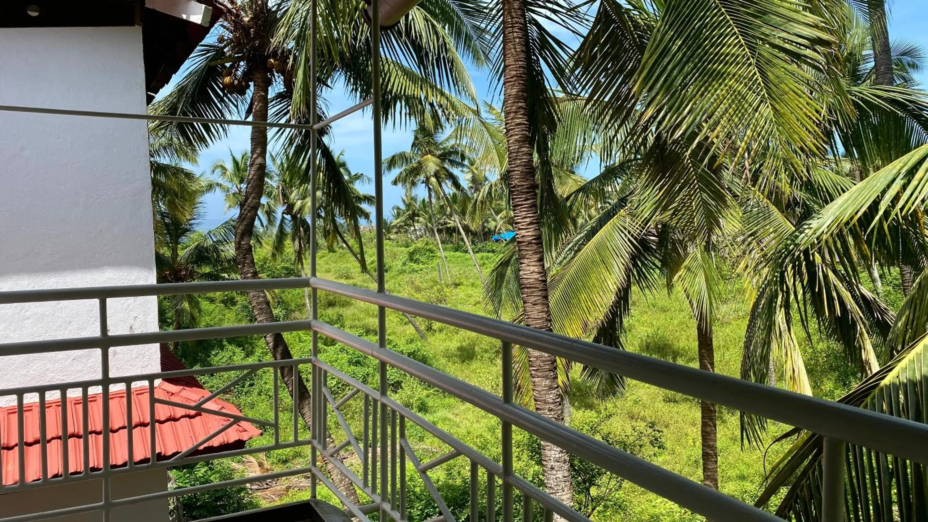 Balcony/Terrace in Peravel Beach Holiday Home