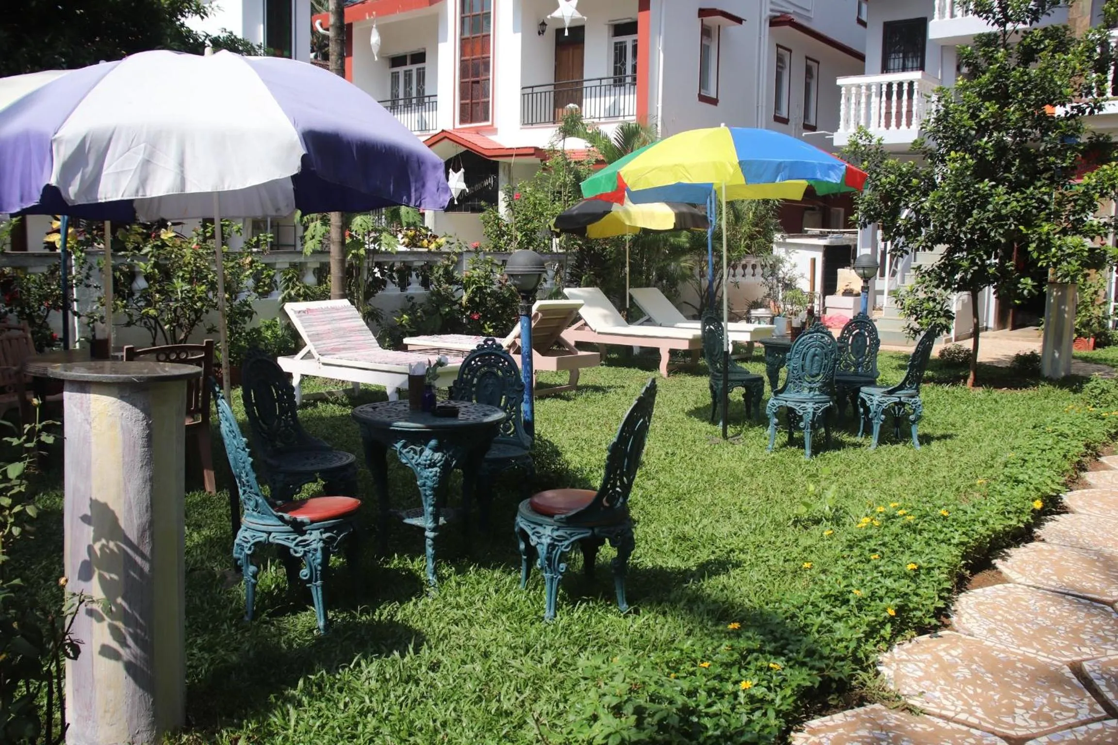 Garden in Peravel Beach Holiday Home