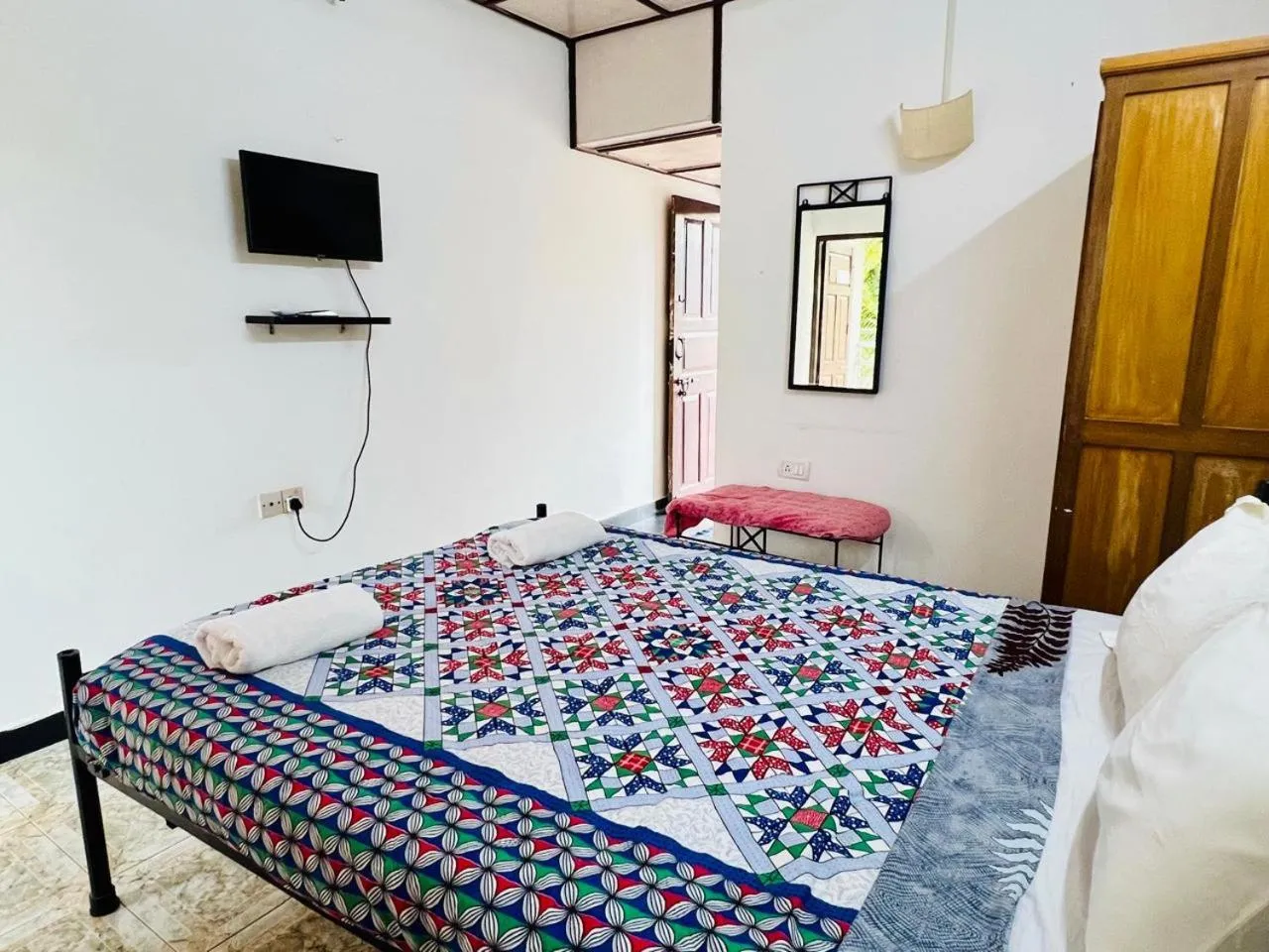 Bed in Peravel Beach Holiday Home