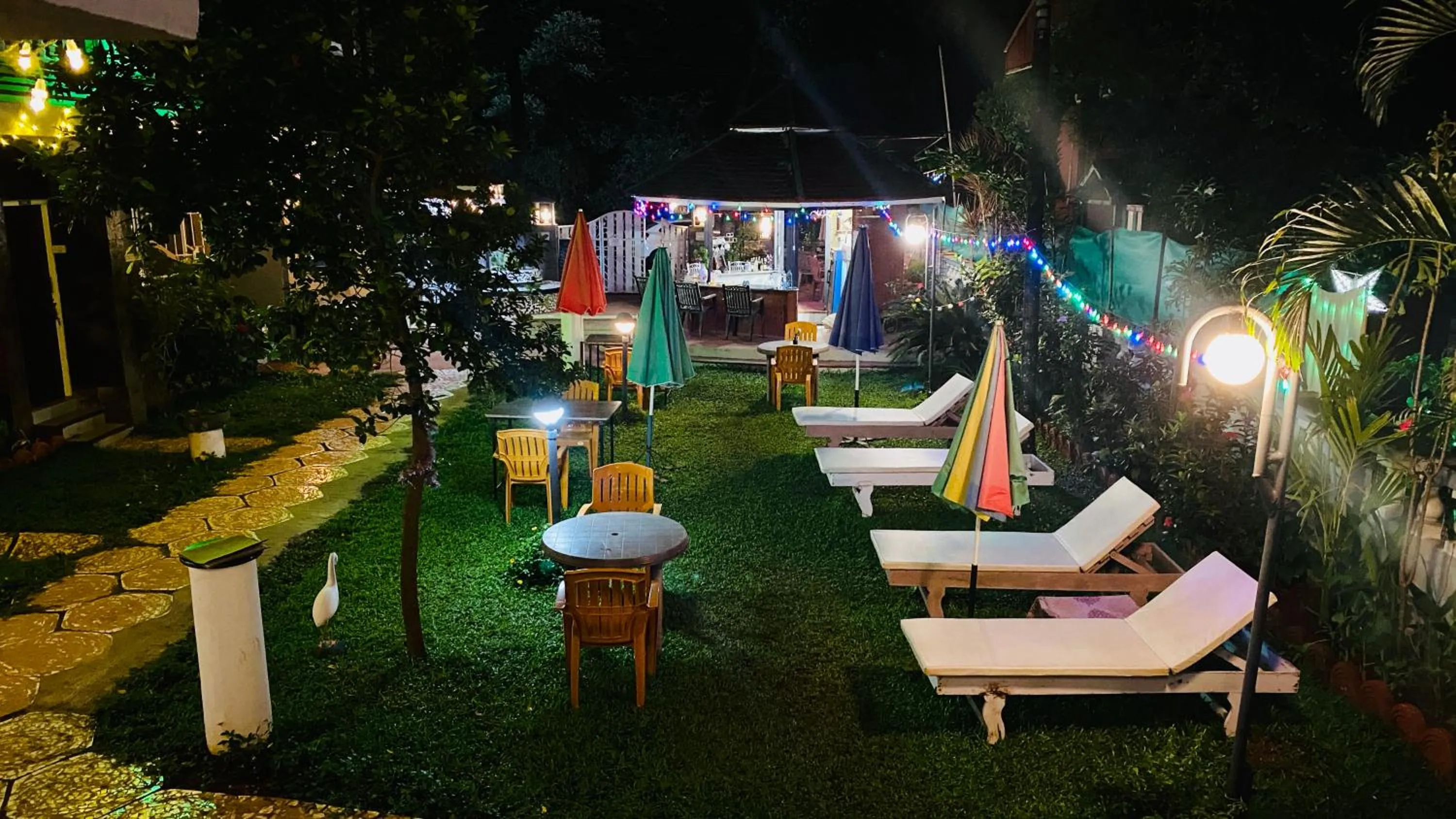 Property building in Peravel Beach Holiday Home