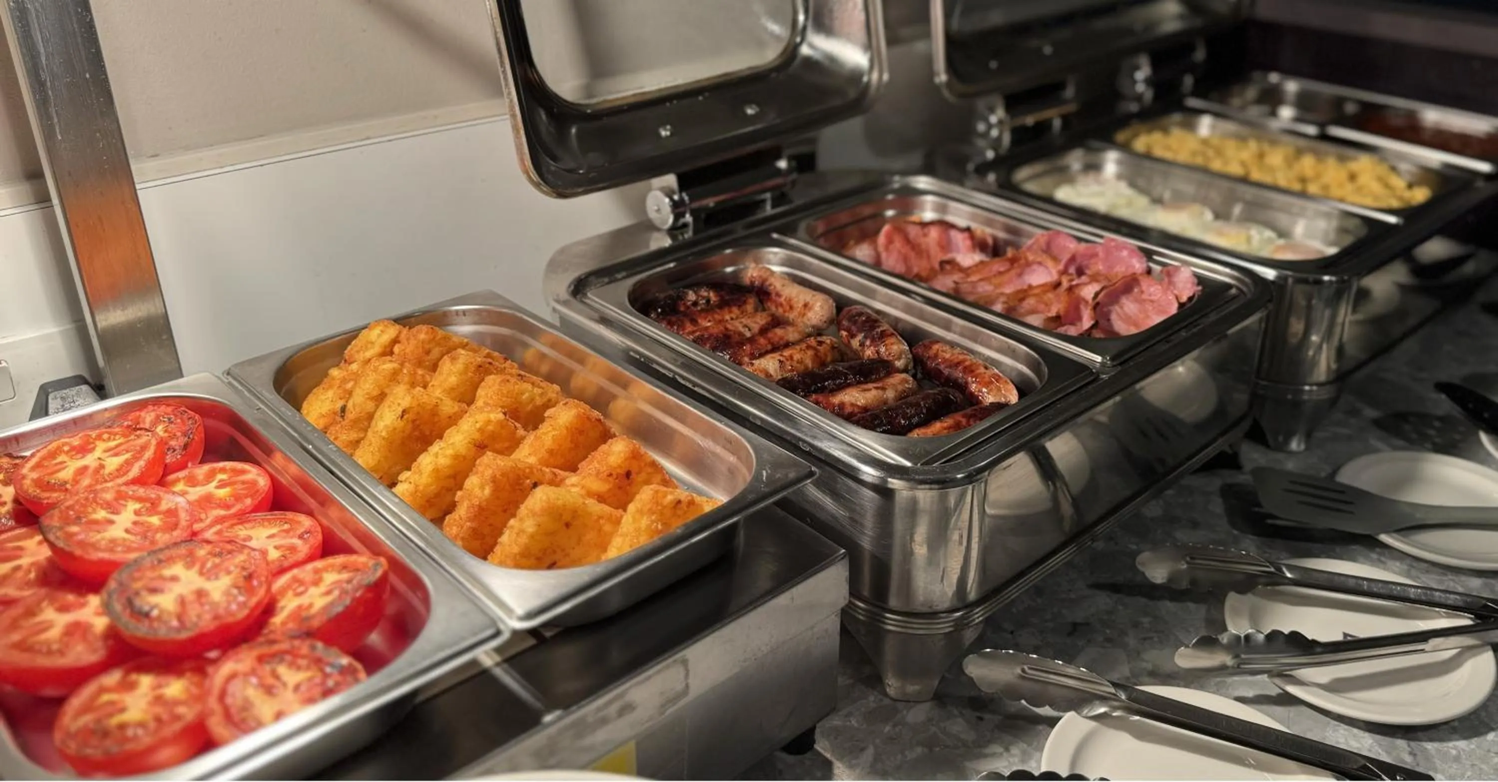 Breakfast in Harlingford Hotel