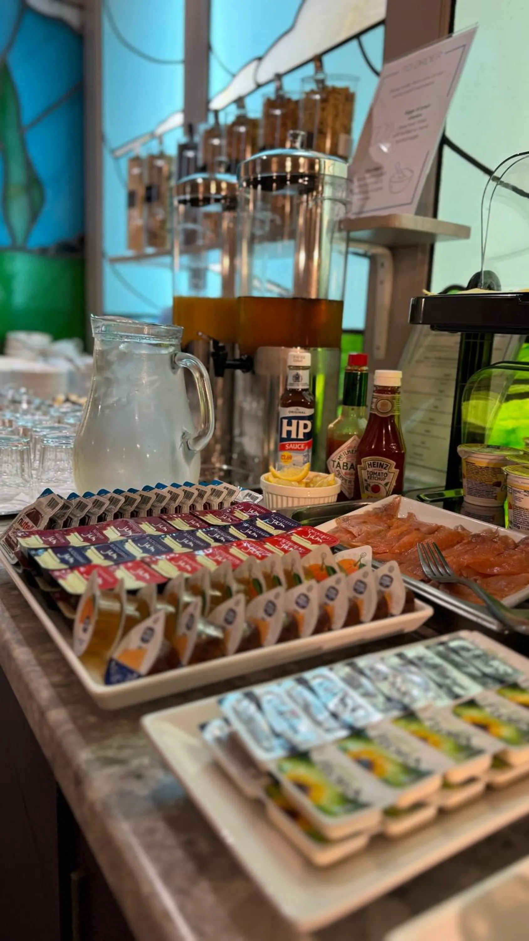 Breakfast in Harlingford Hotel