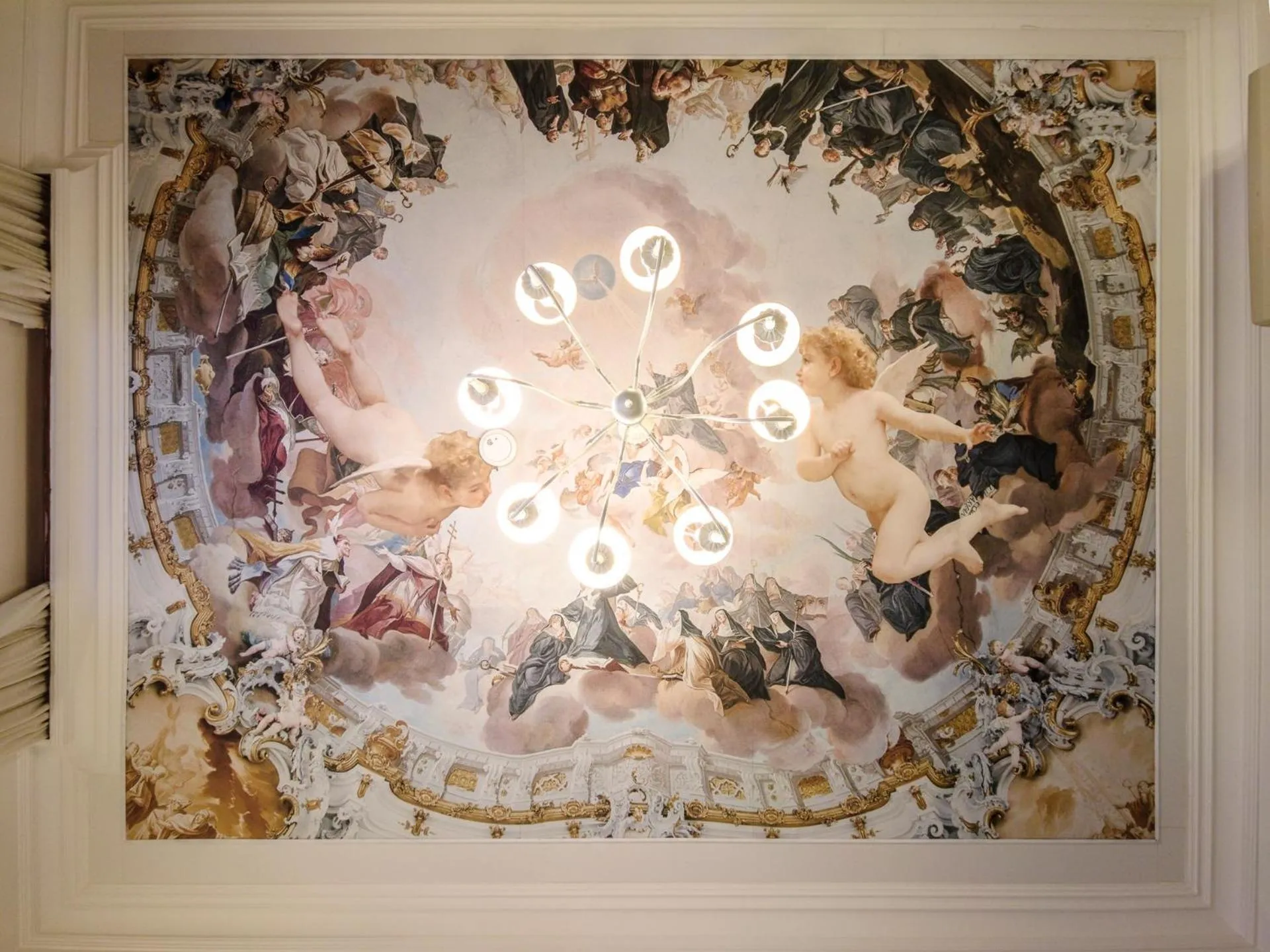 Decorative detail in Navona Central Suites