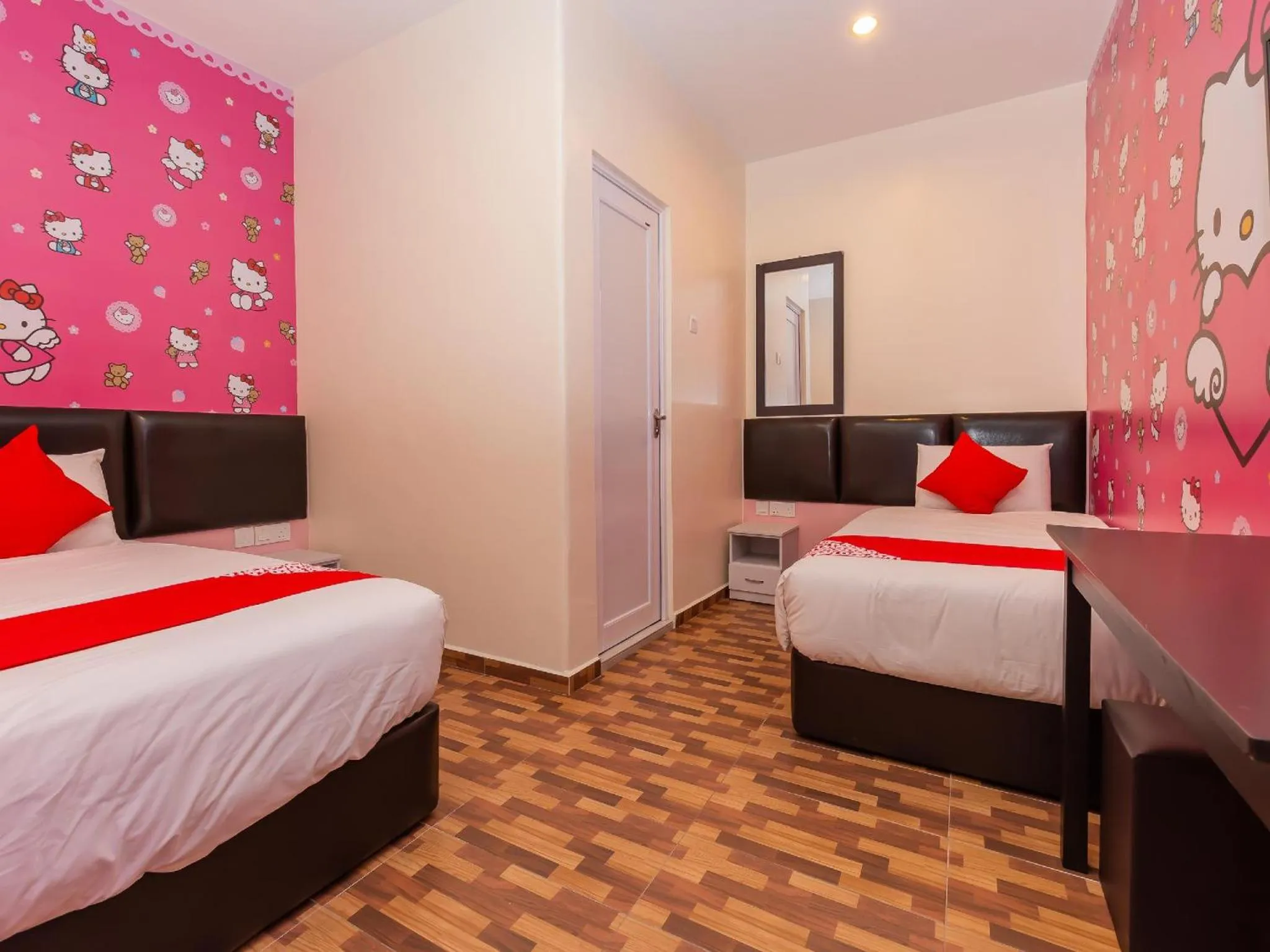 Bed in Gold City Hotel