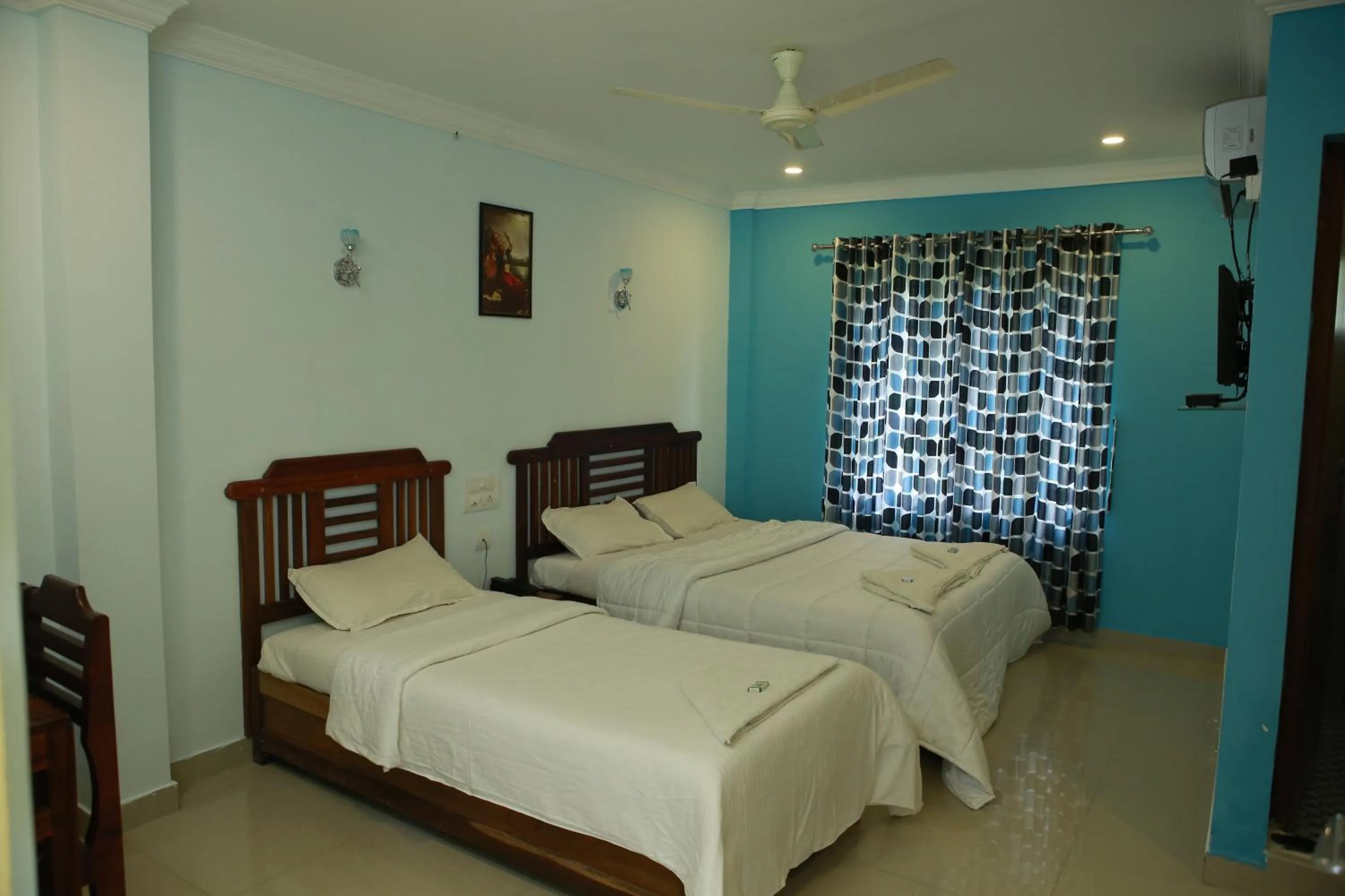 Bed in Anna Residency