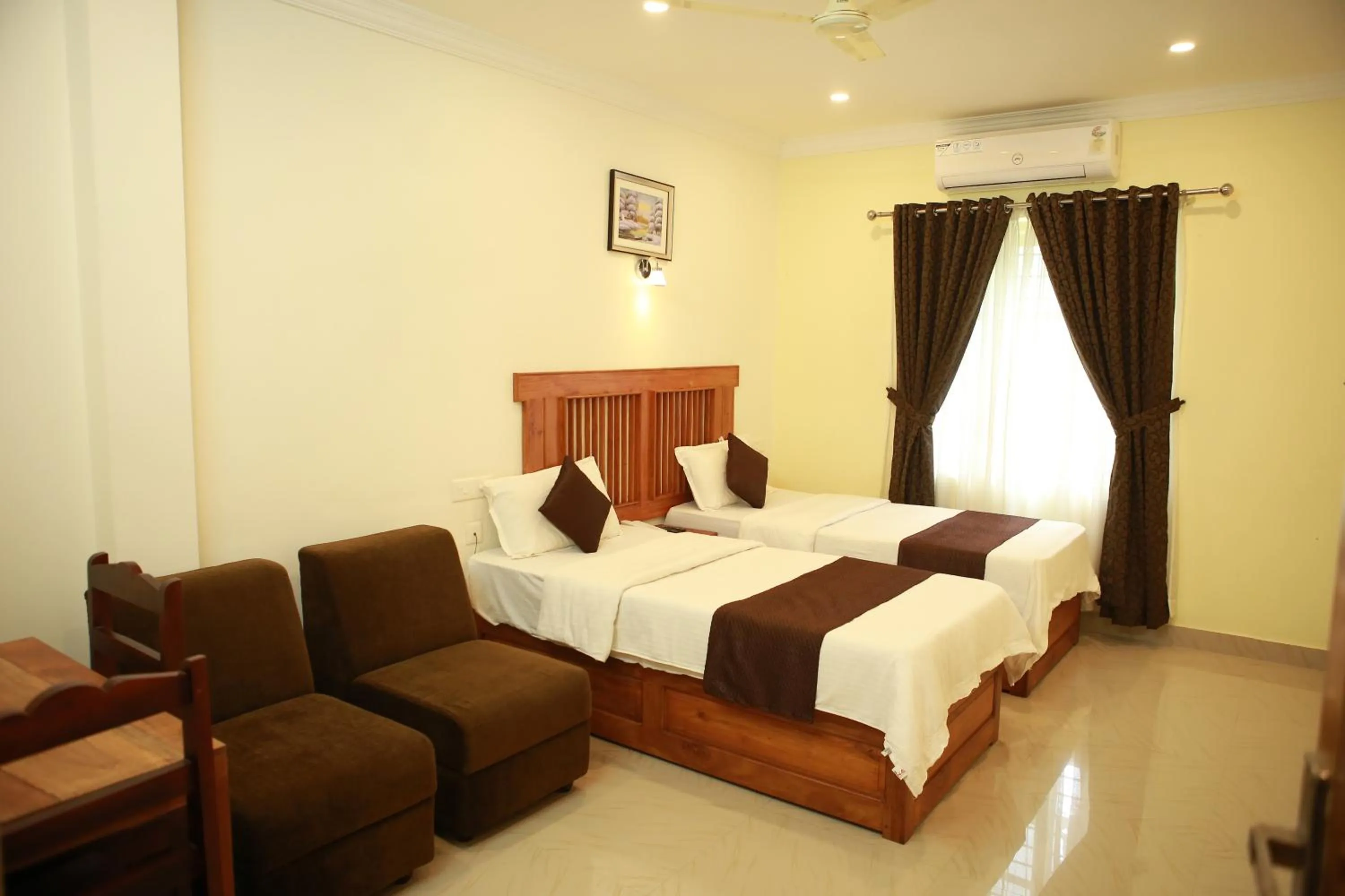 Bed in Anna Residency