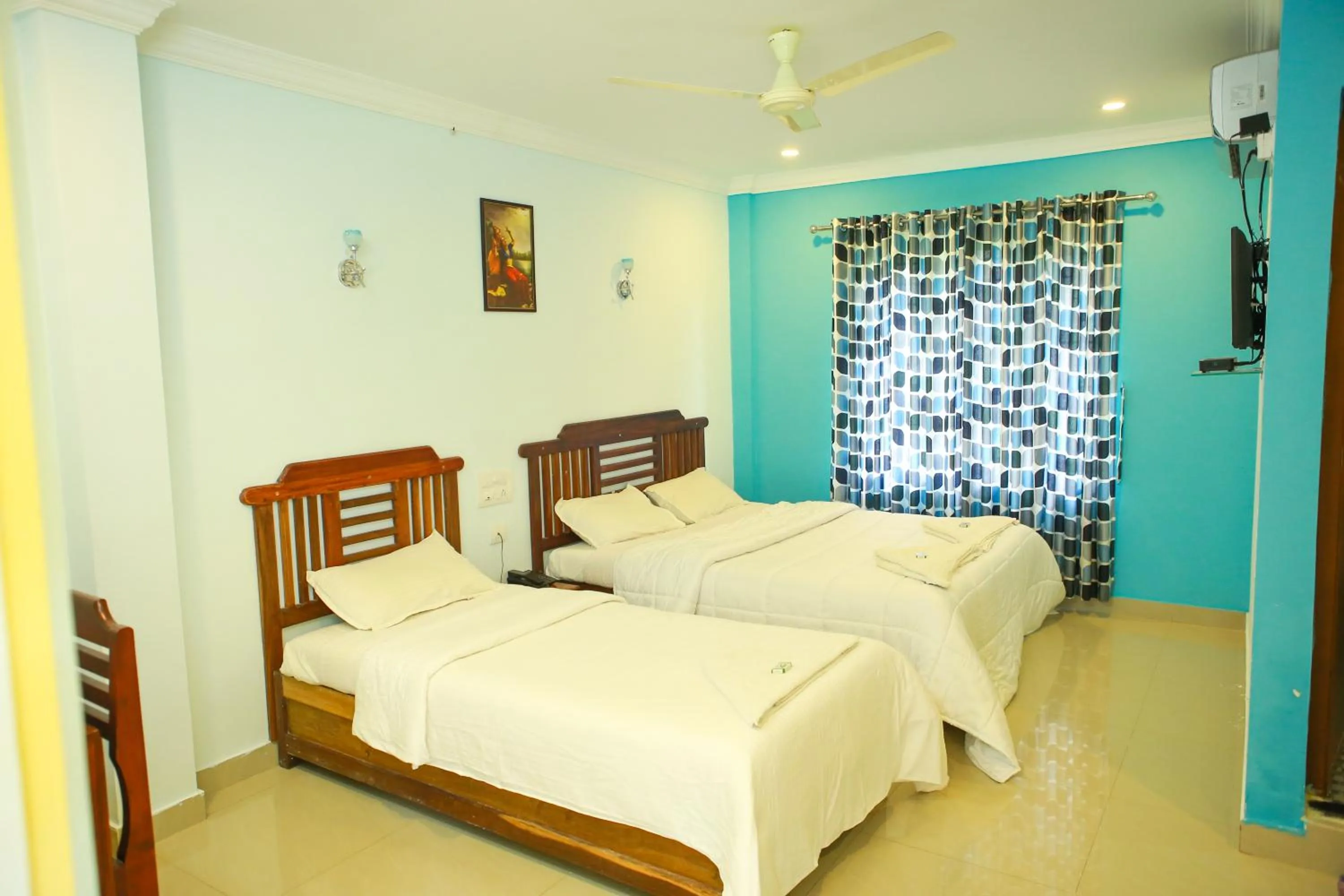 Bed in Anna Residency