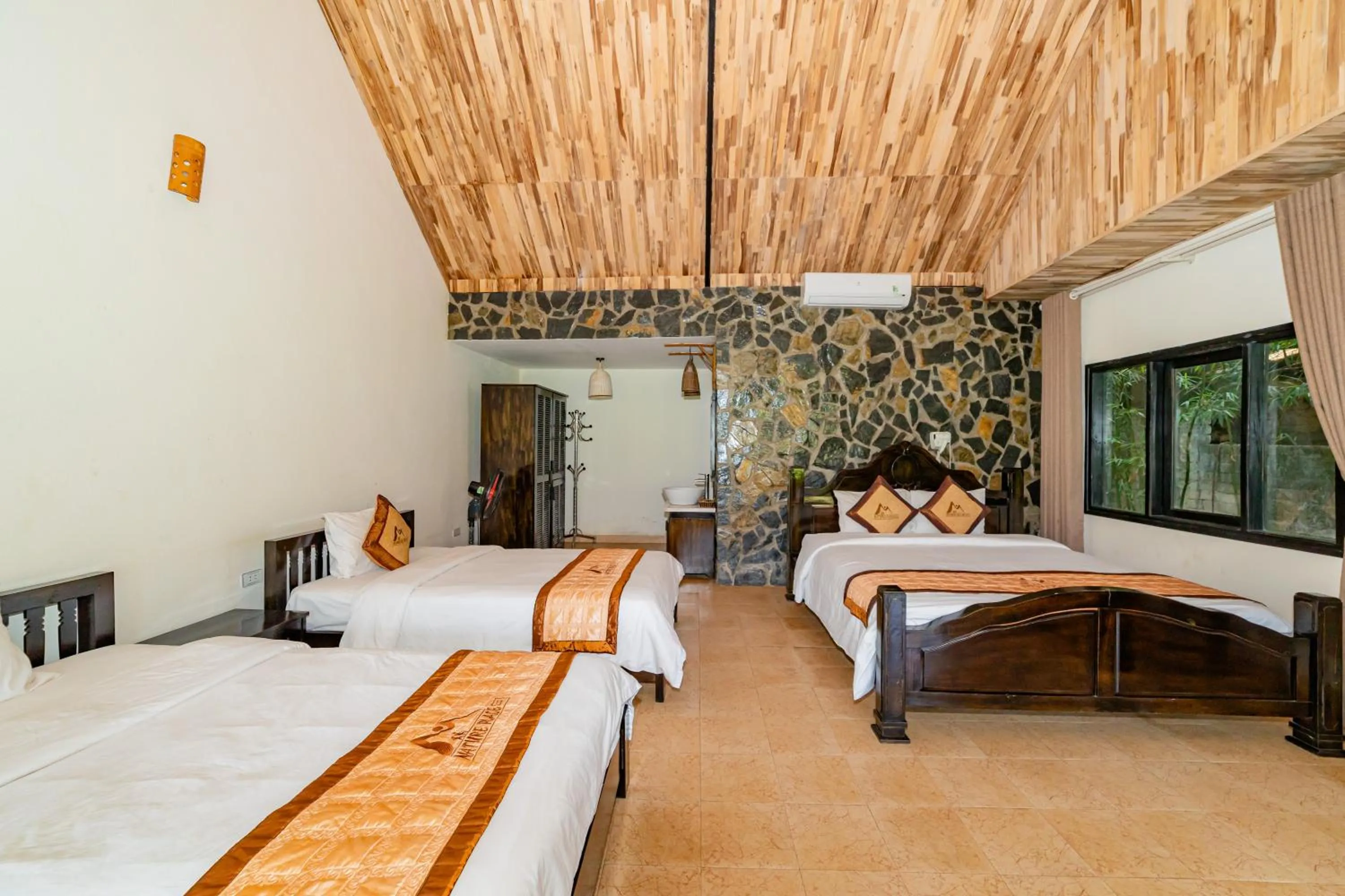 Bed in Mai Chau Sunrise Village