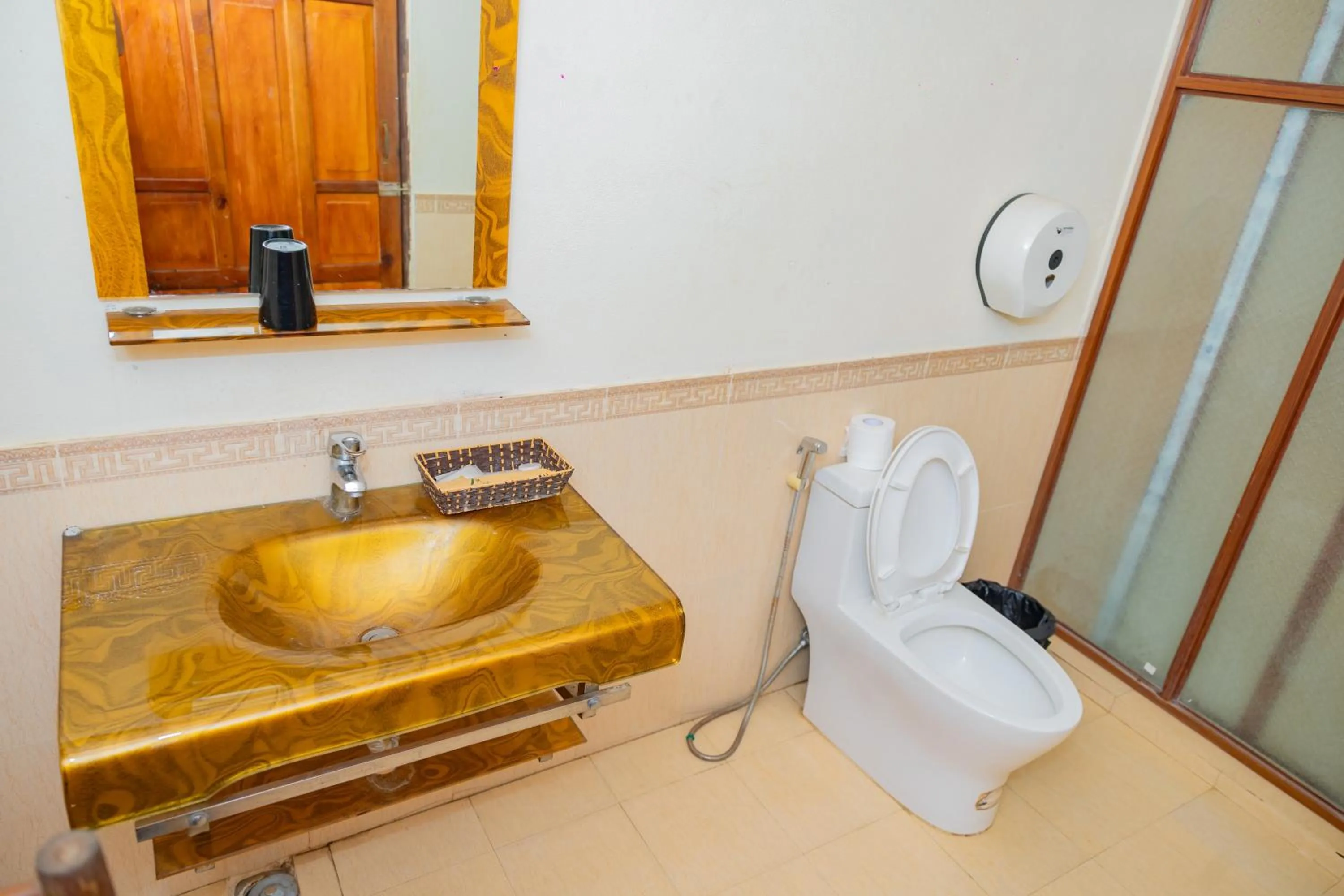 Toilet in Mai Chau Sunrise Village