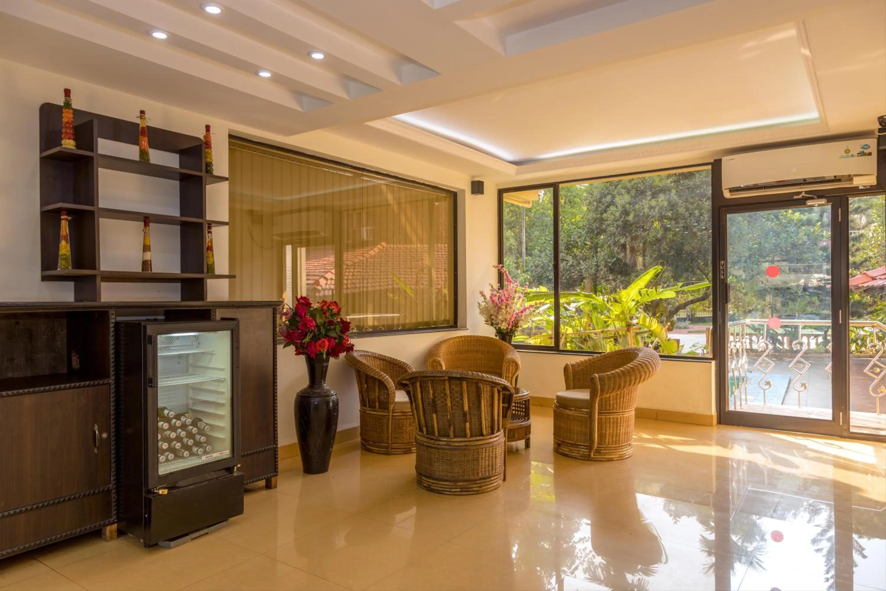 Lobby or reception in Rendezvous Beach Resort Panjim