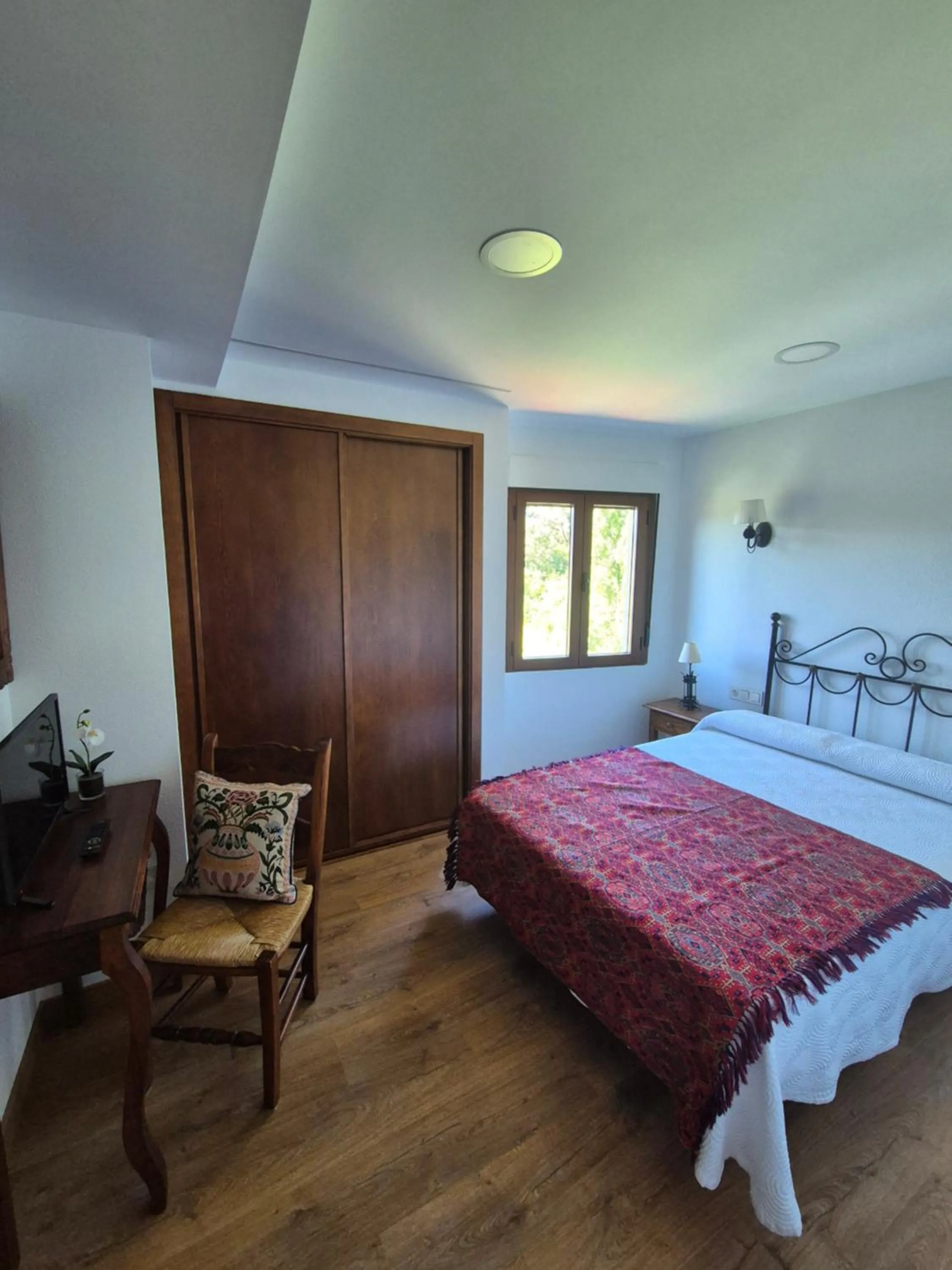 Bedroom, Bed in Apartamentos Rio Almar