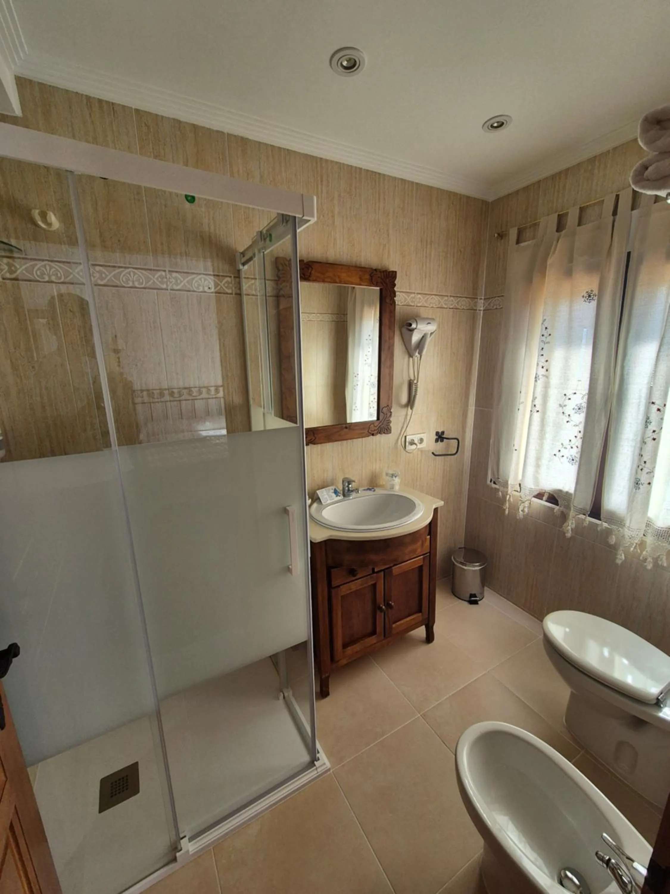 Bathroom in Apartamentos Rio Almar