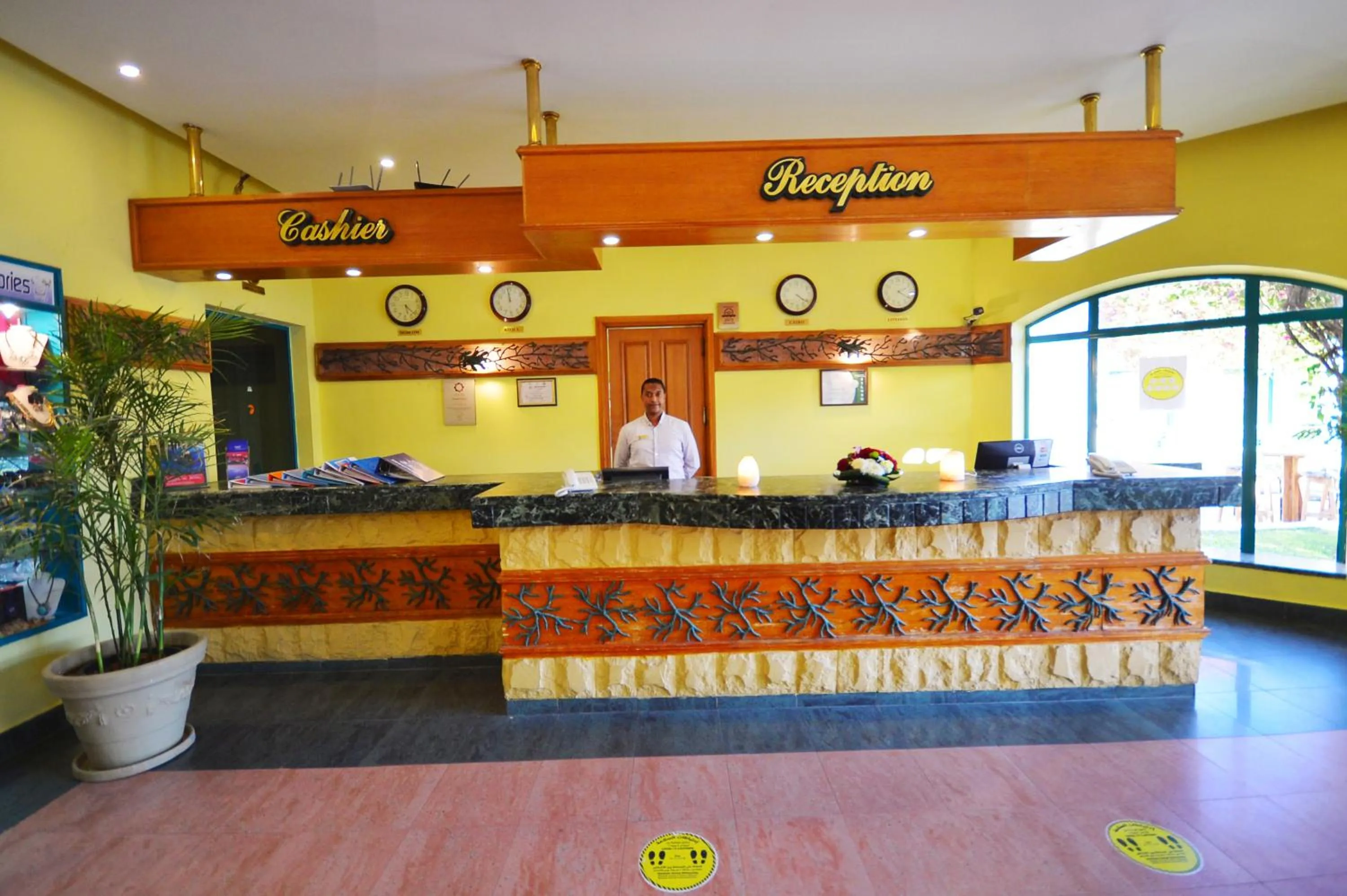 Lobby or reception in Falcon Hills Hotel