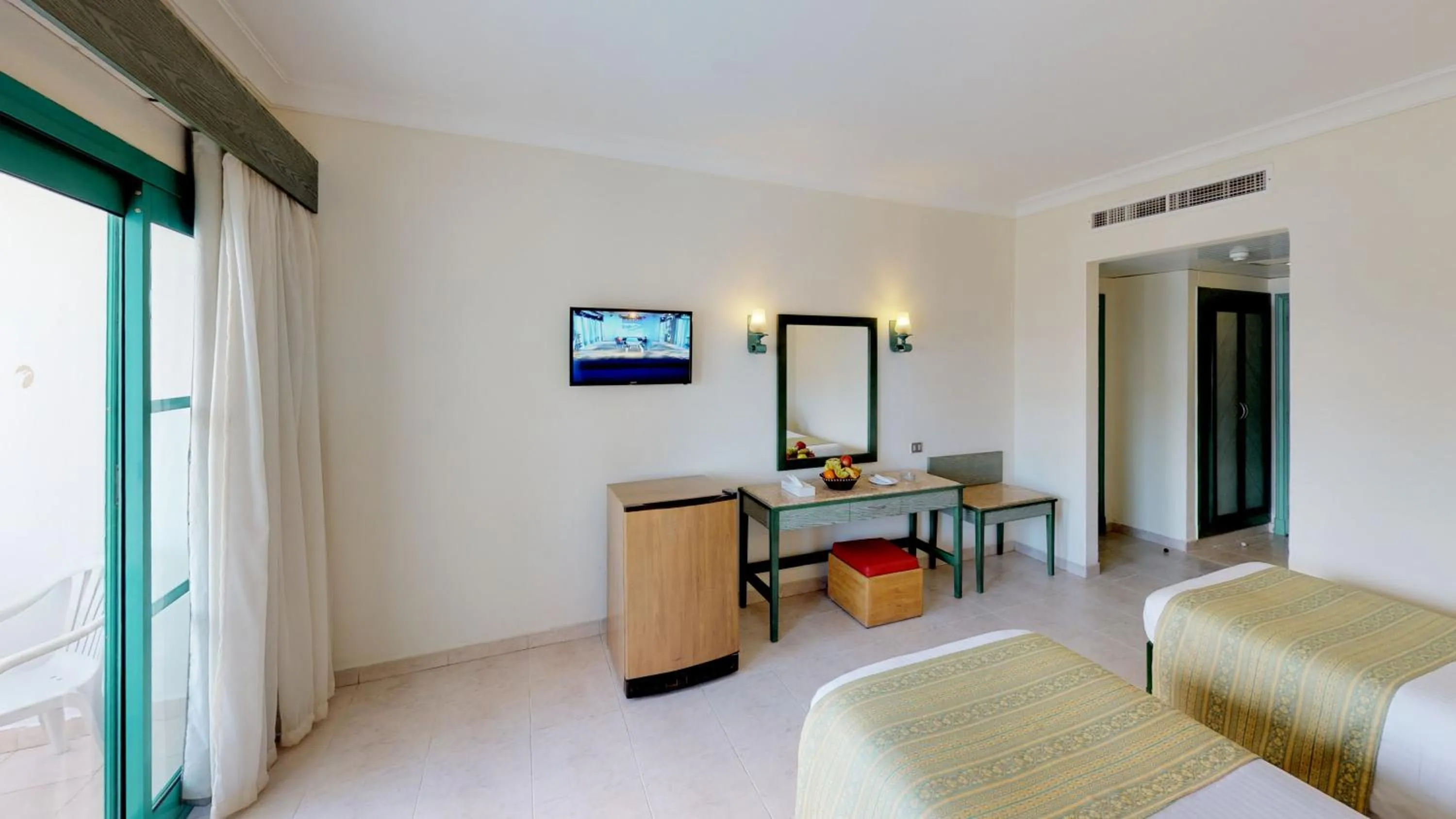 Bed in Falcon Hills Hotel