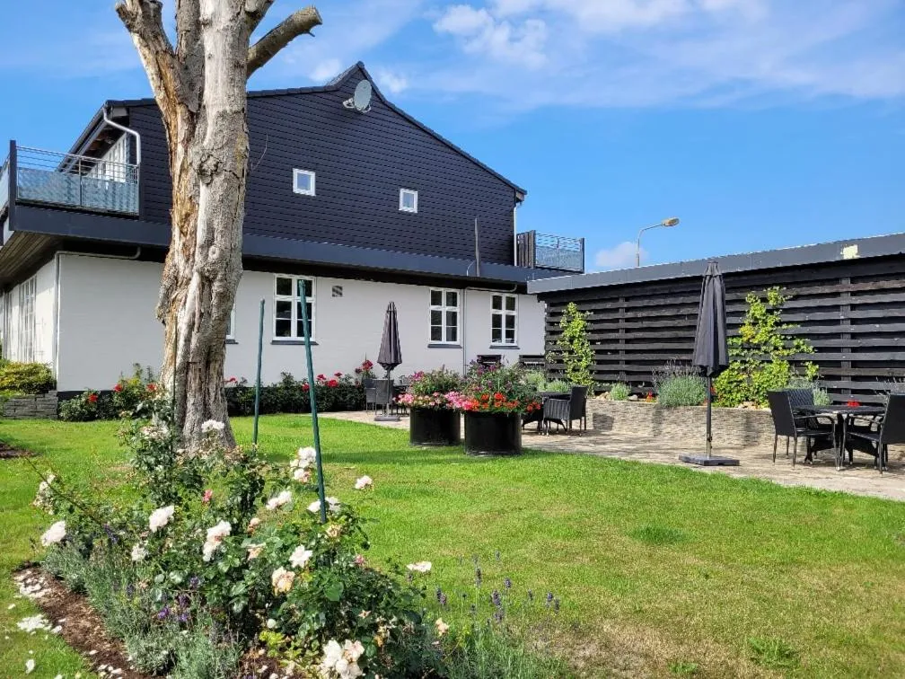 Garden in Hals Hotel