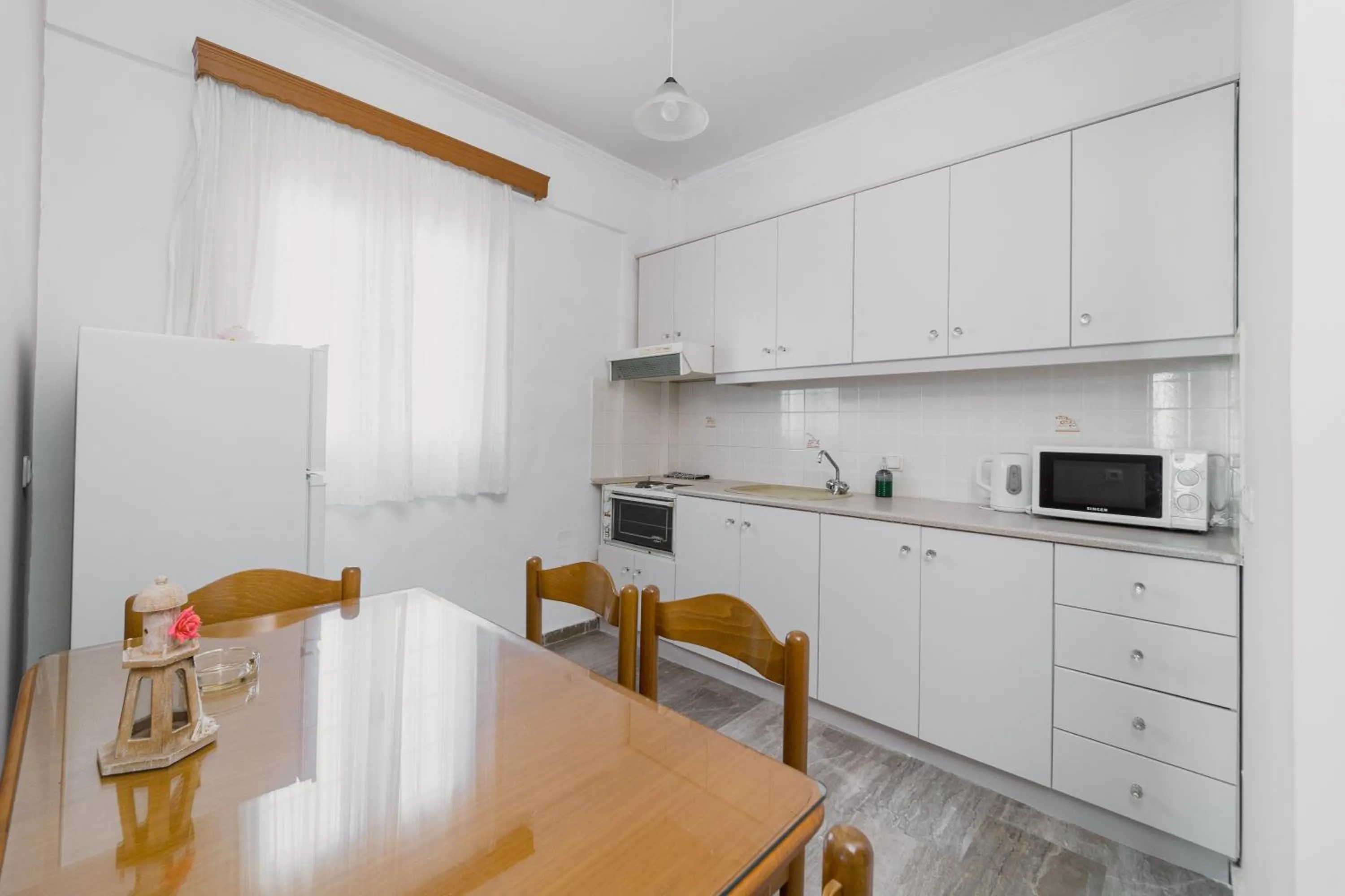 Kitchen or kitchenette in Stellatos House