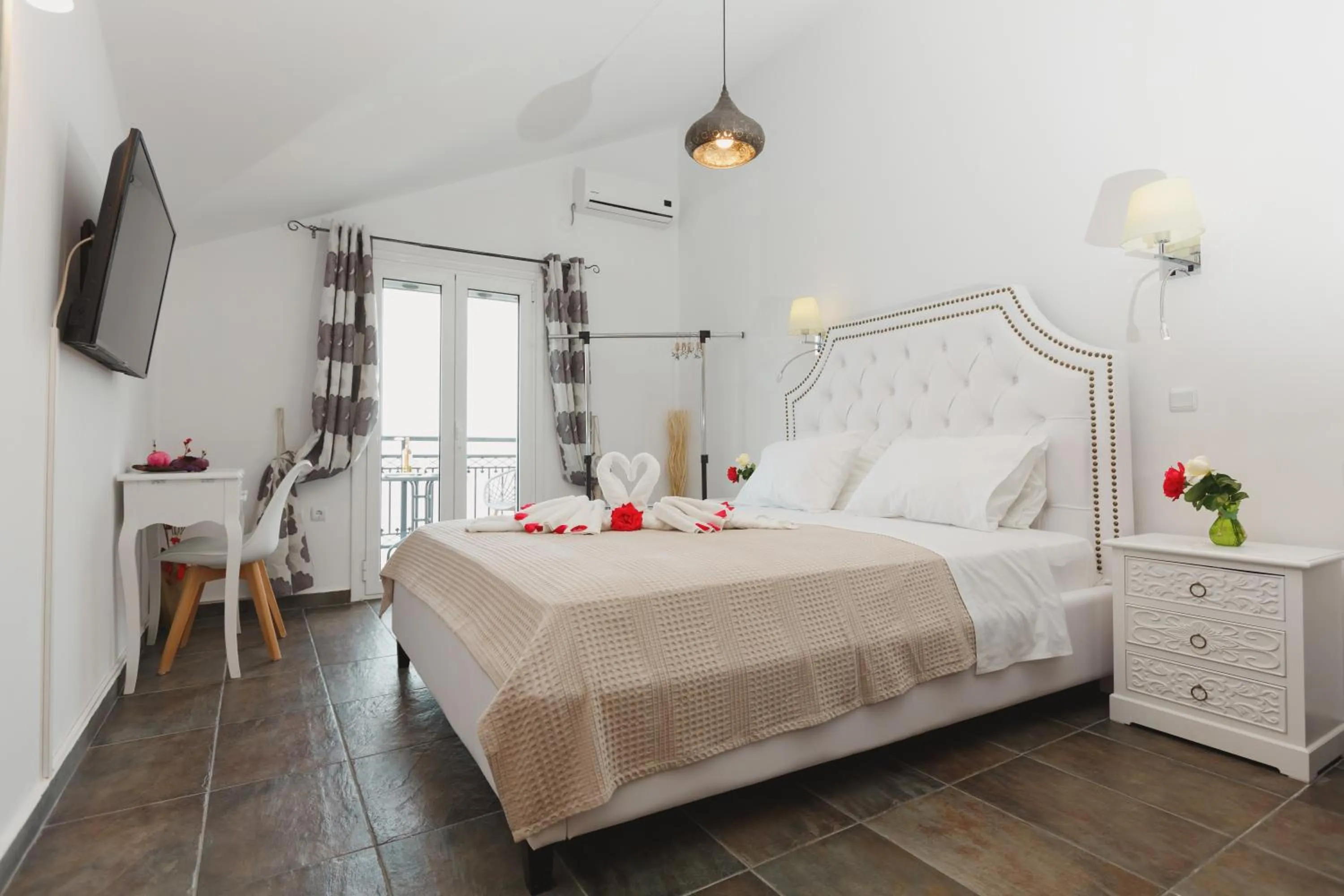 Bed in Stellatos House