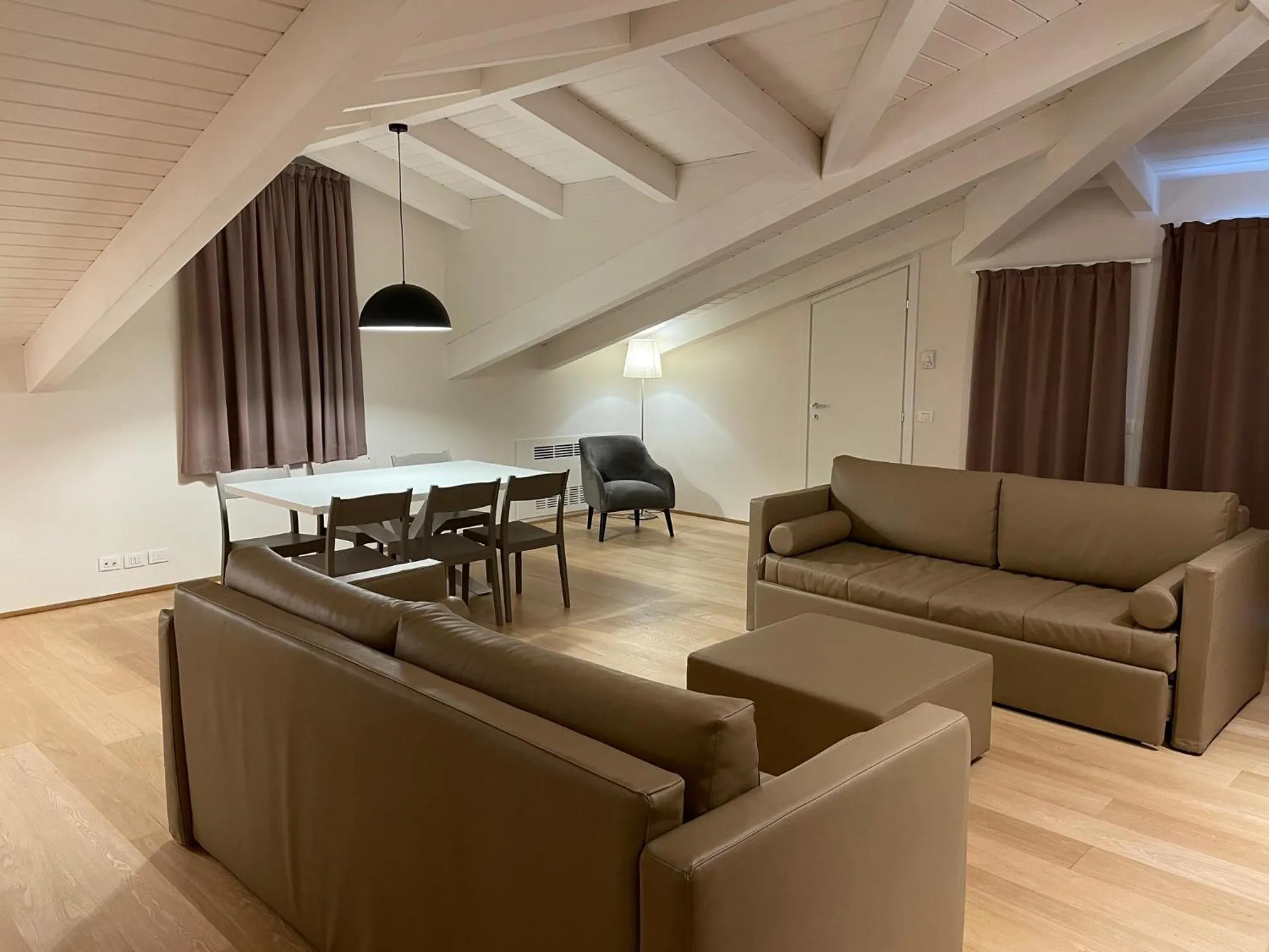 Living room in Ceccarini Suite