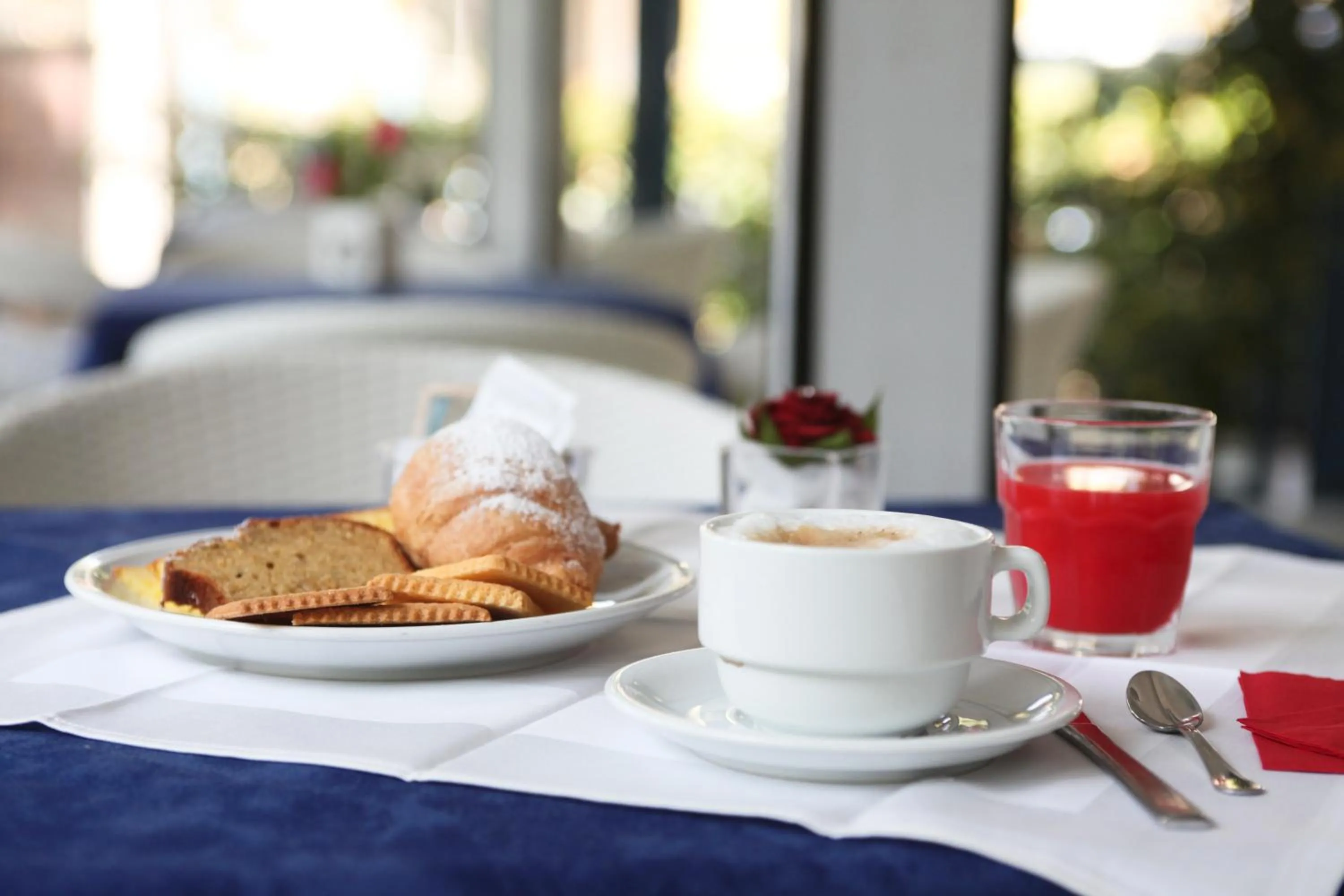 Breakfast in Hotel Universal