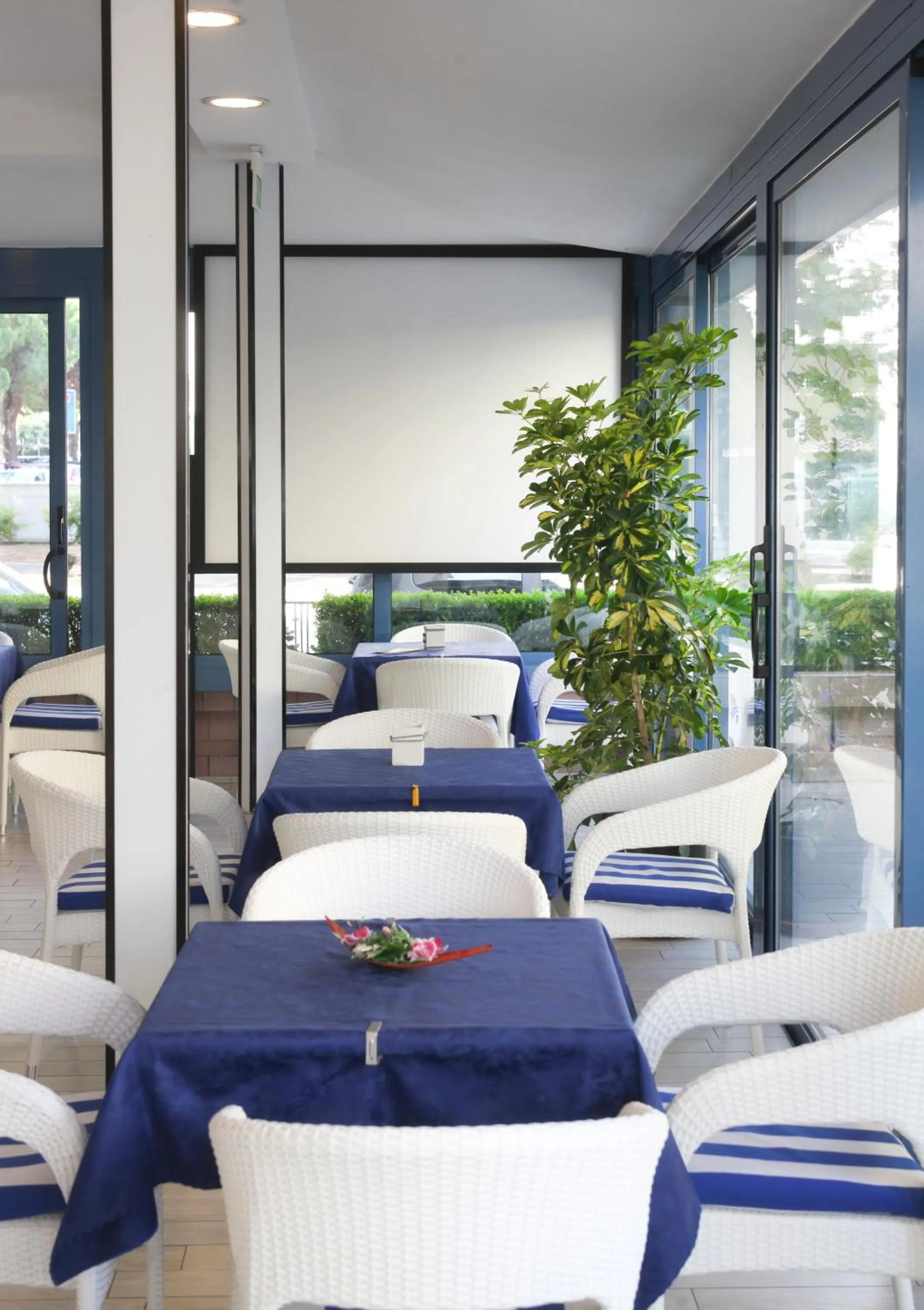 Restaurant/places to eat in Hotel Universal