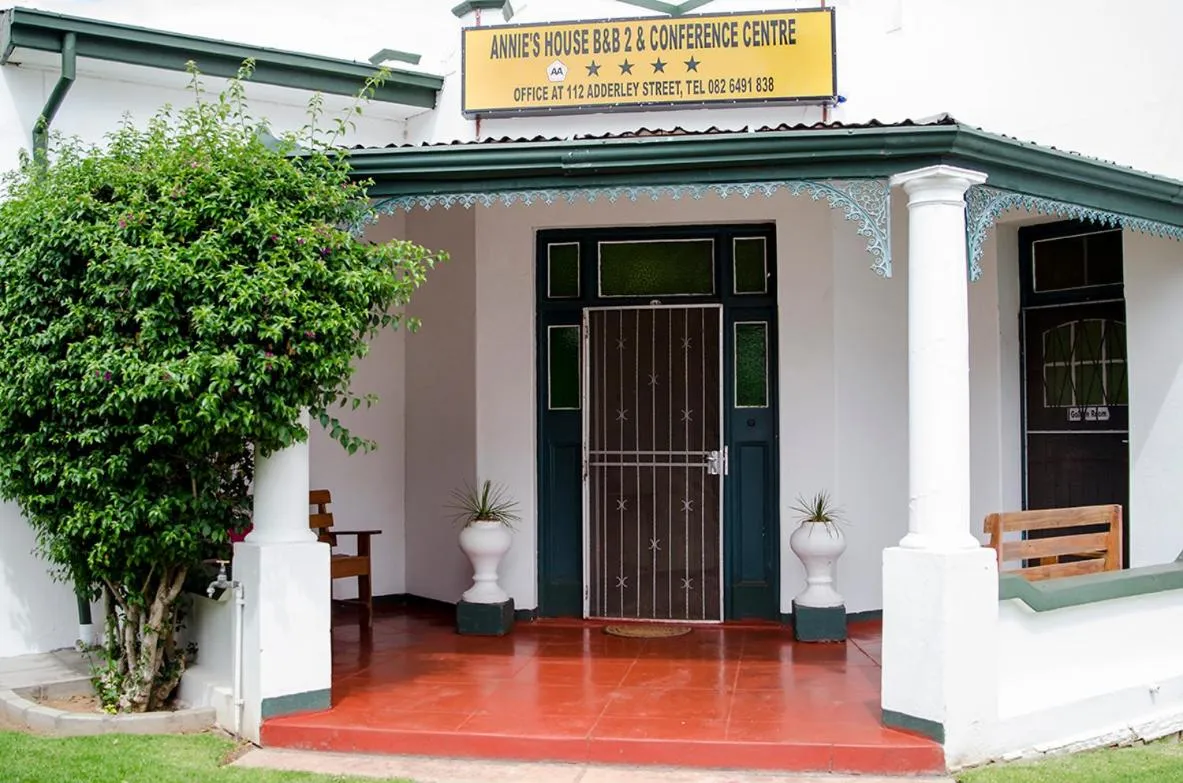 Property building in Annies House