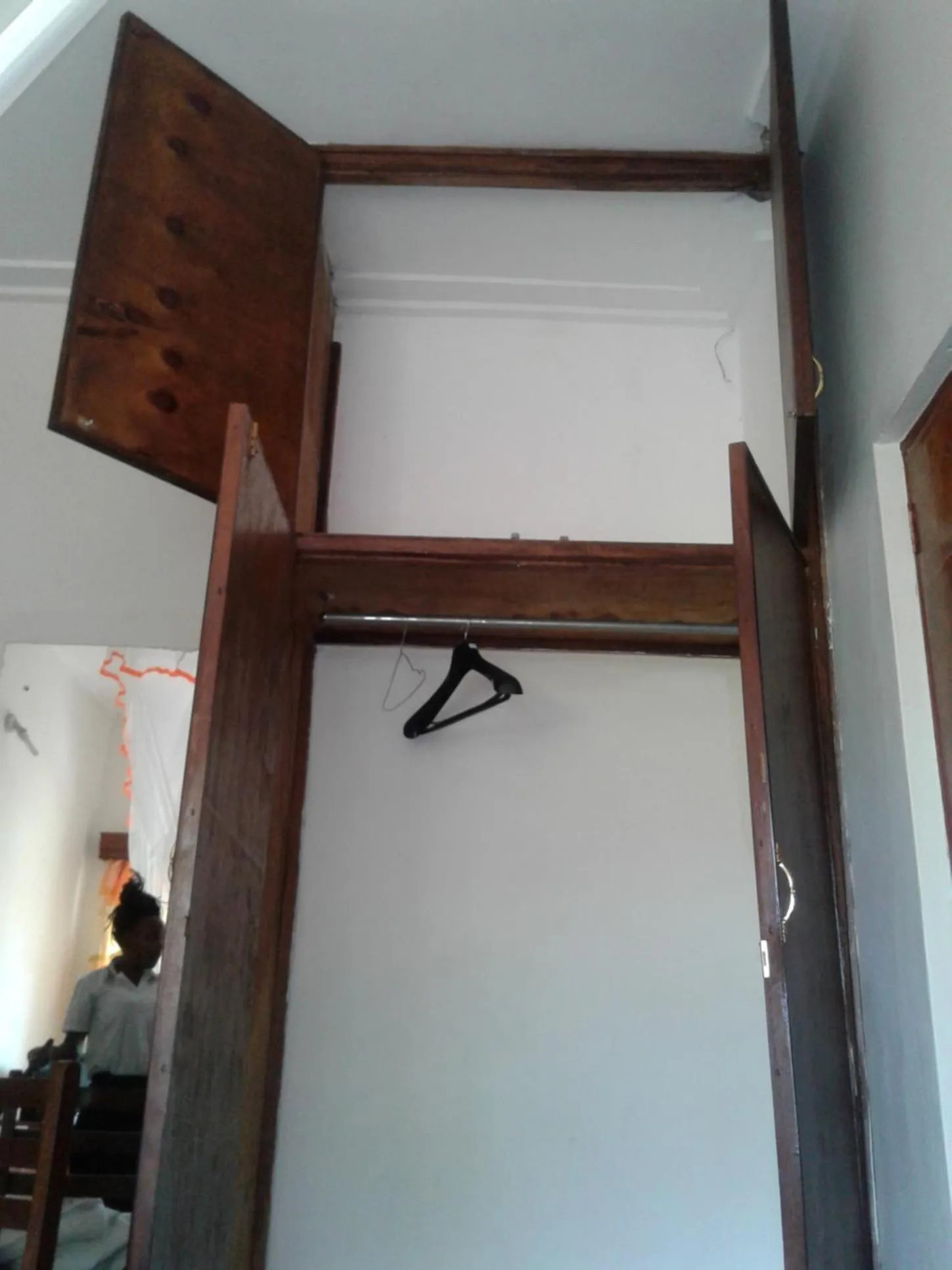 Area and facilities in Skyway Hotel