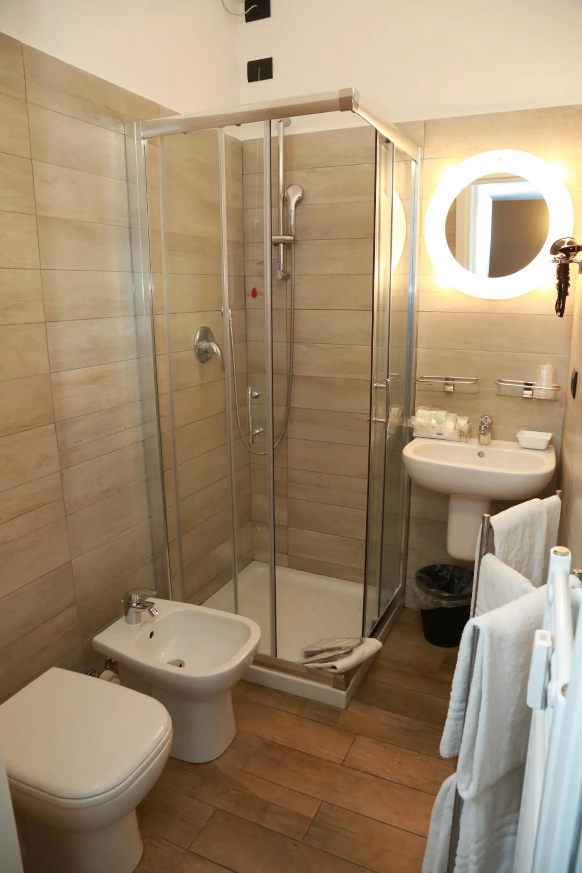 Shower in Aparthotel Meneghino