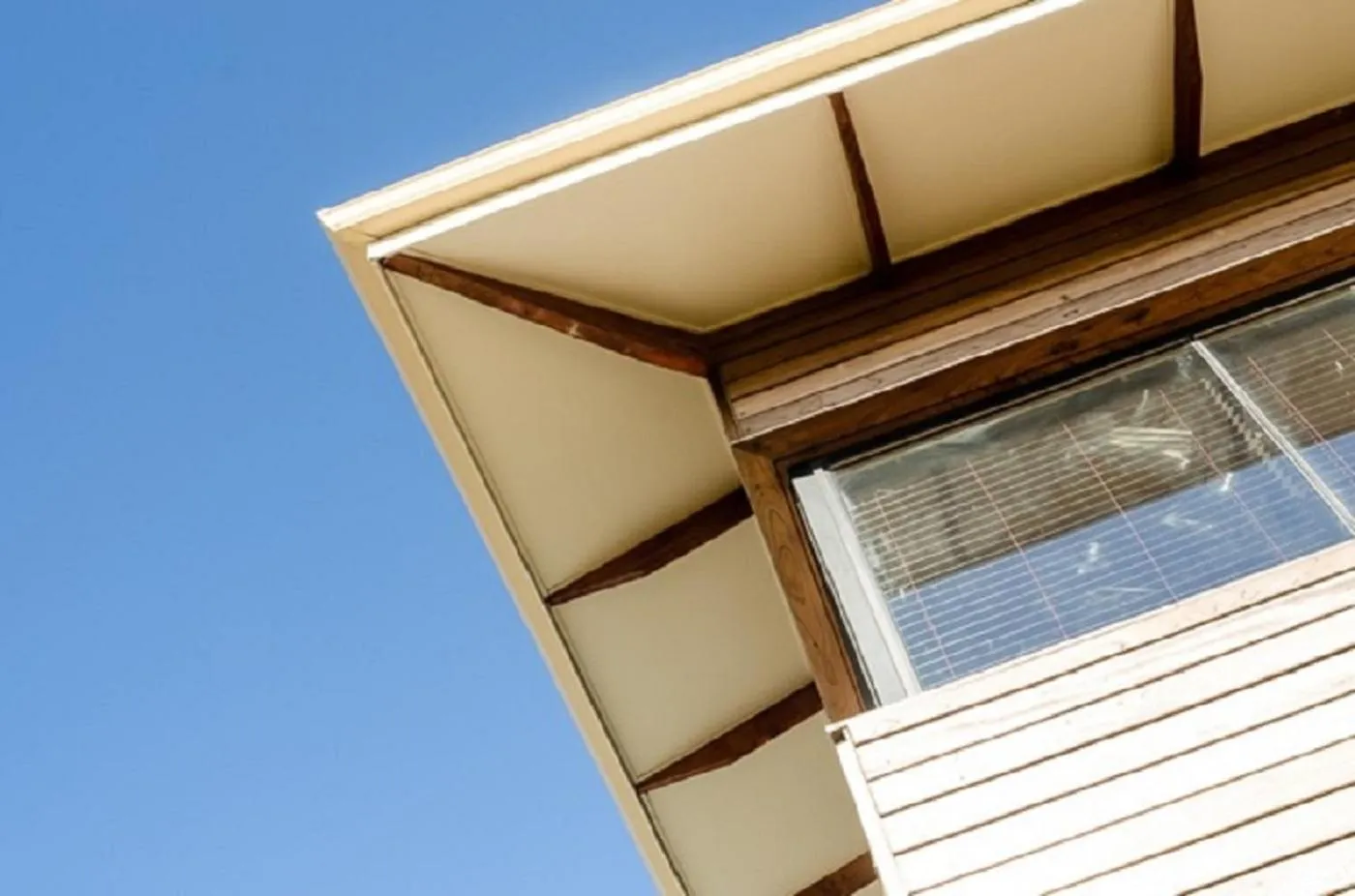 Facade/entrance in Domaine Coutelier