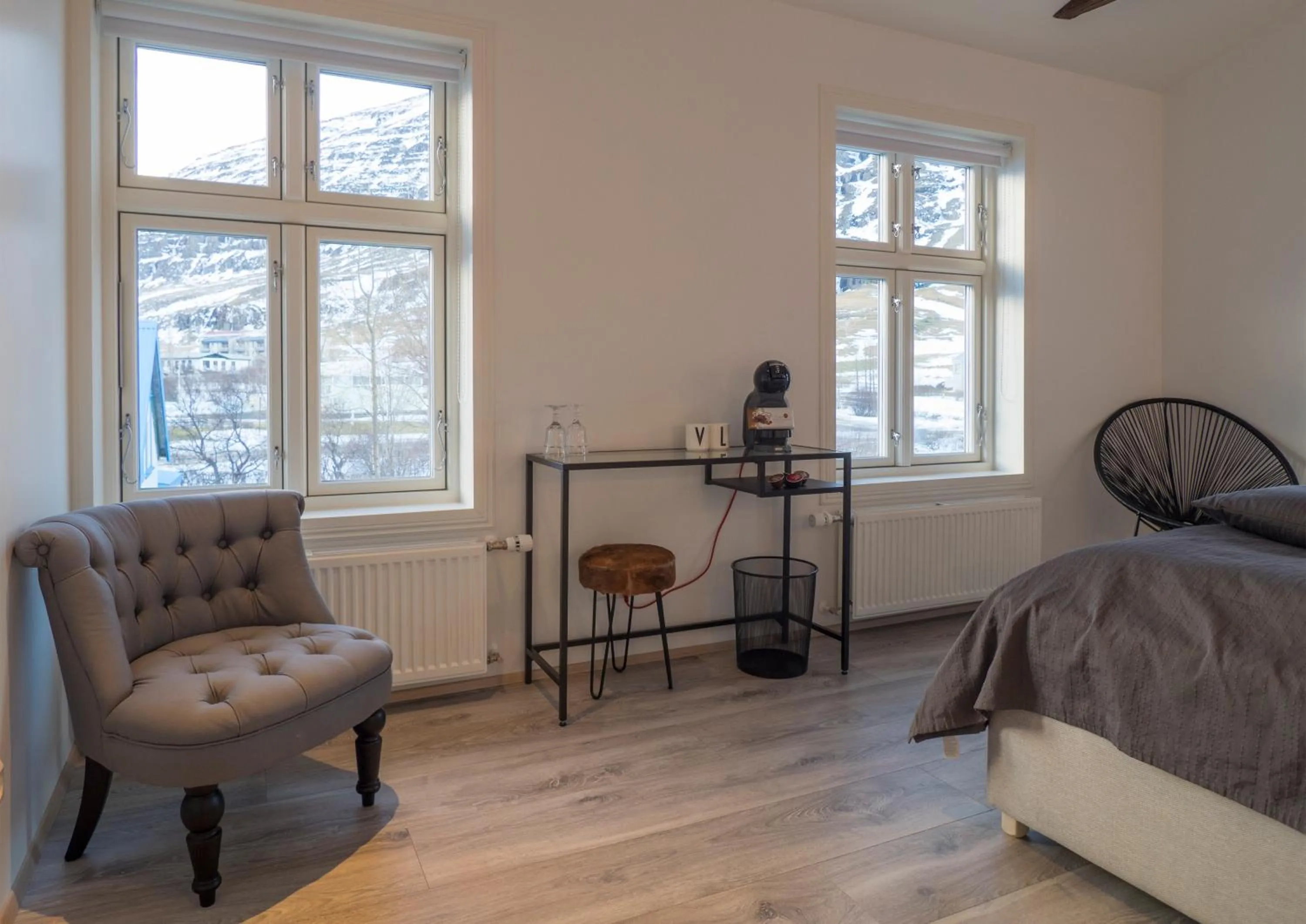 Coffee/tea facilities in Við Lónið Guesthouse