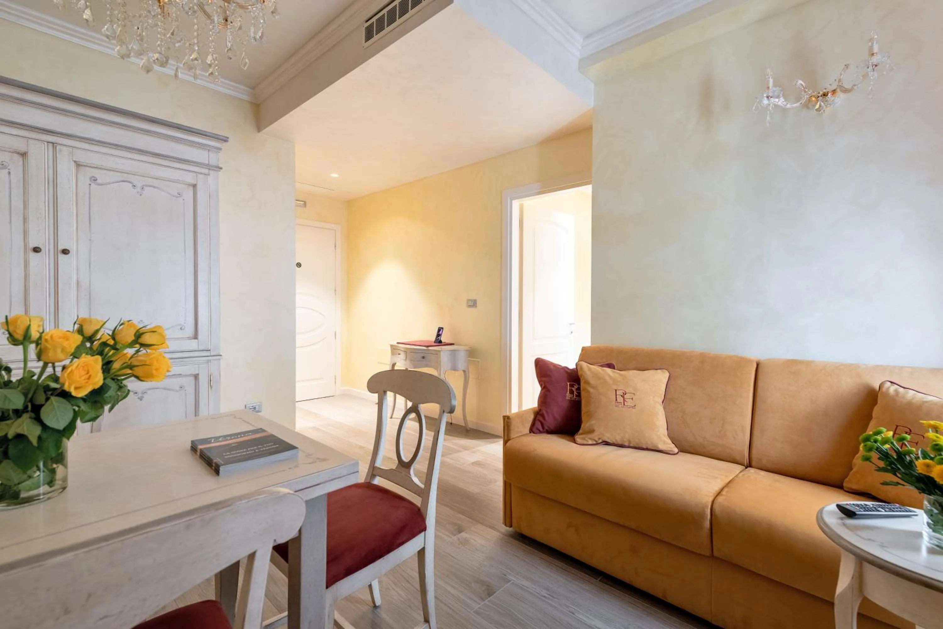 Seating area in Relais Empire