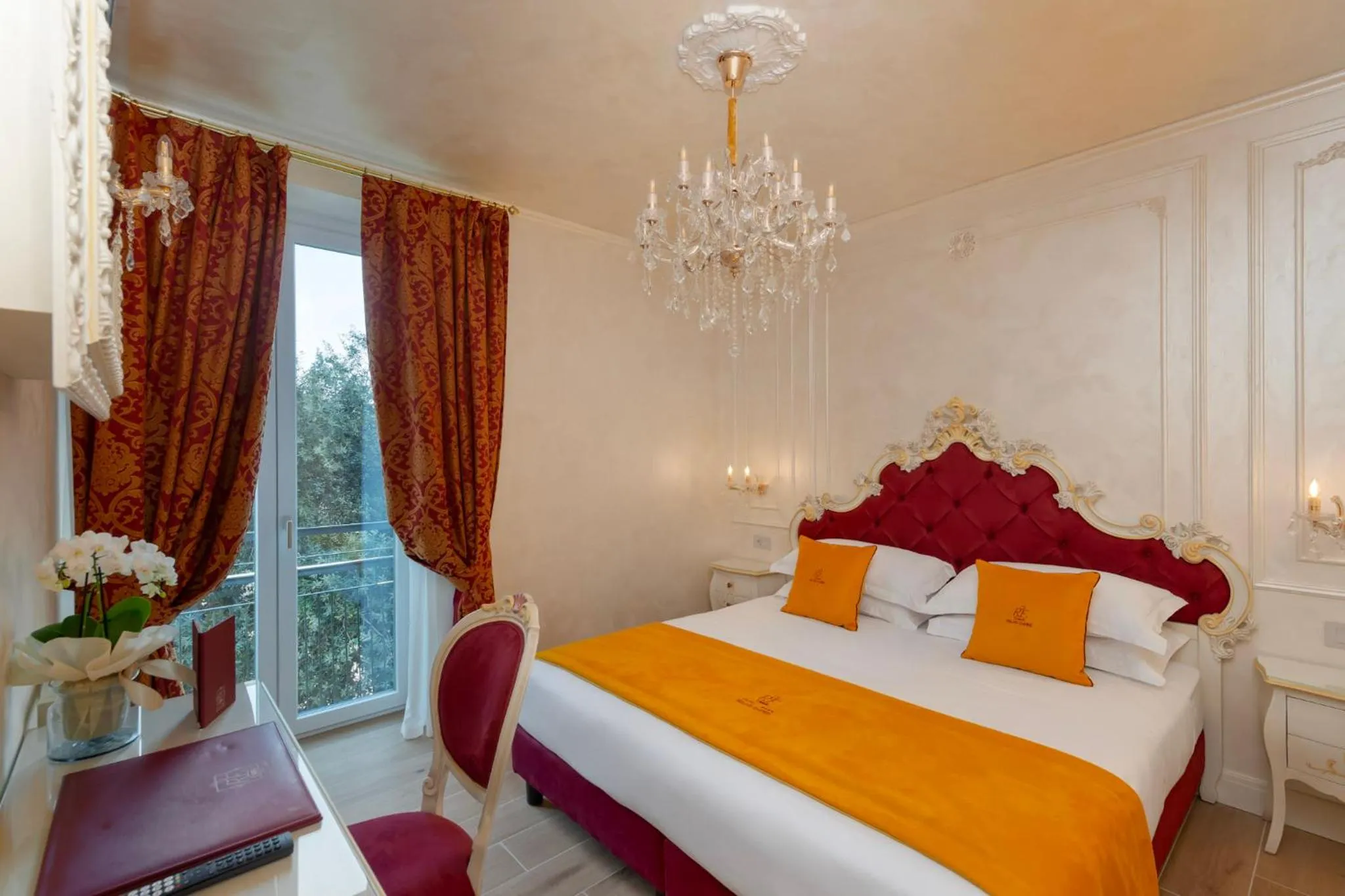 Bedroom, Bed in Relais Empire