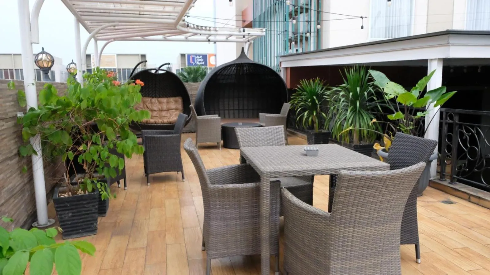 Area and facilities in Sapphire Sky Hotel & Conference