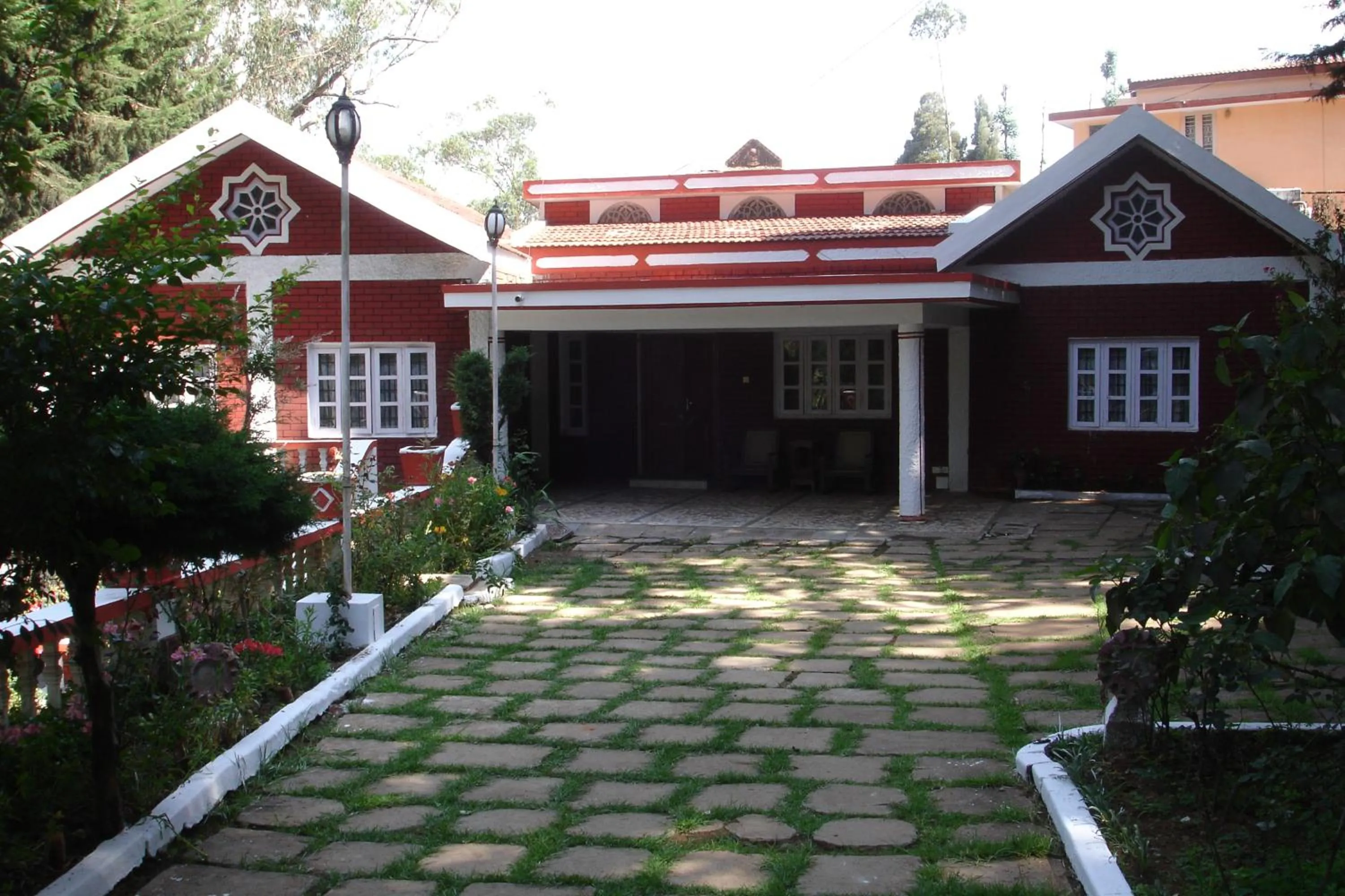 The Red House