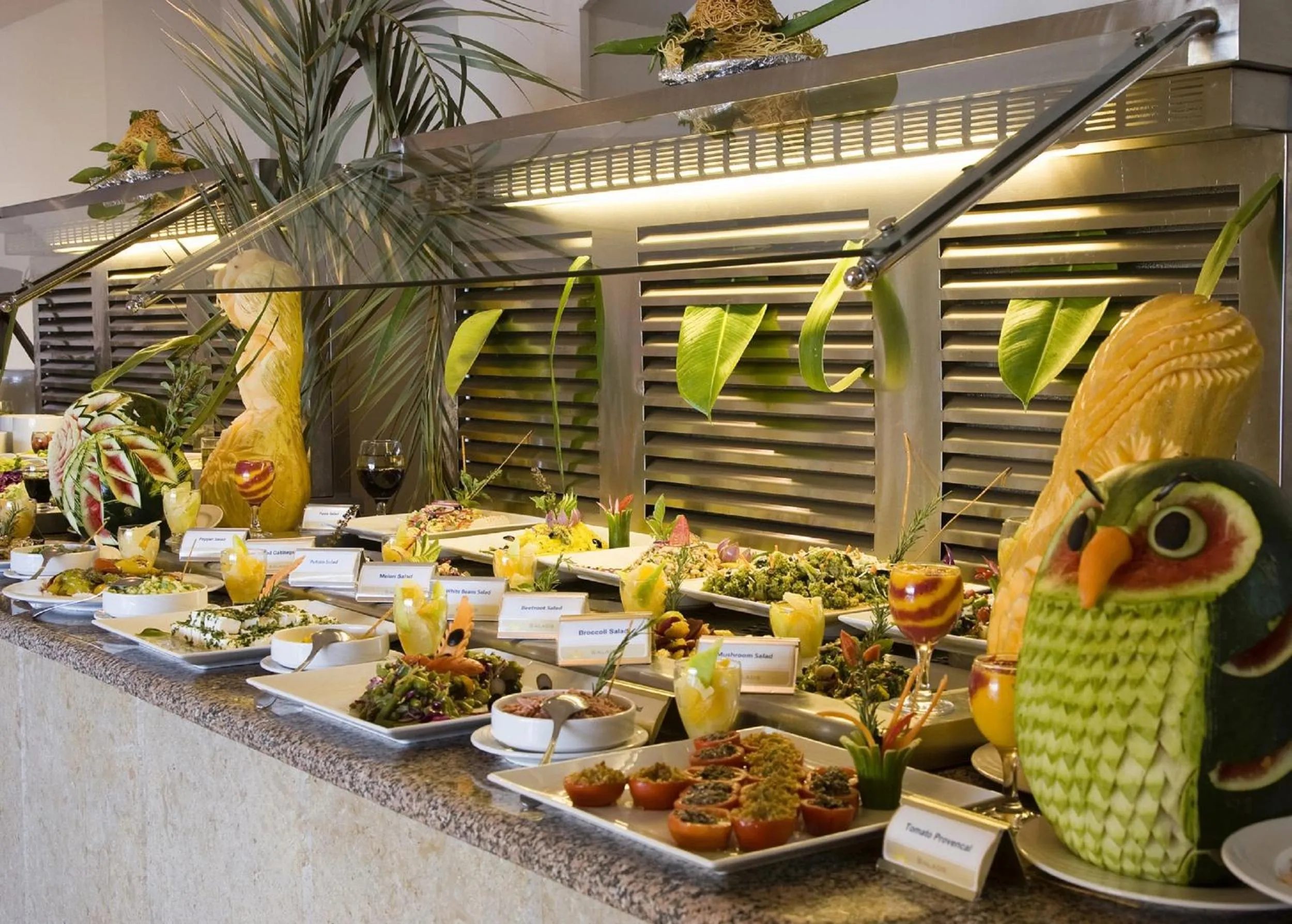 Restaurant/places to eat in Three Corners Fayrouz Plaza Beach Resort