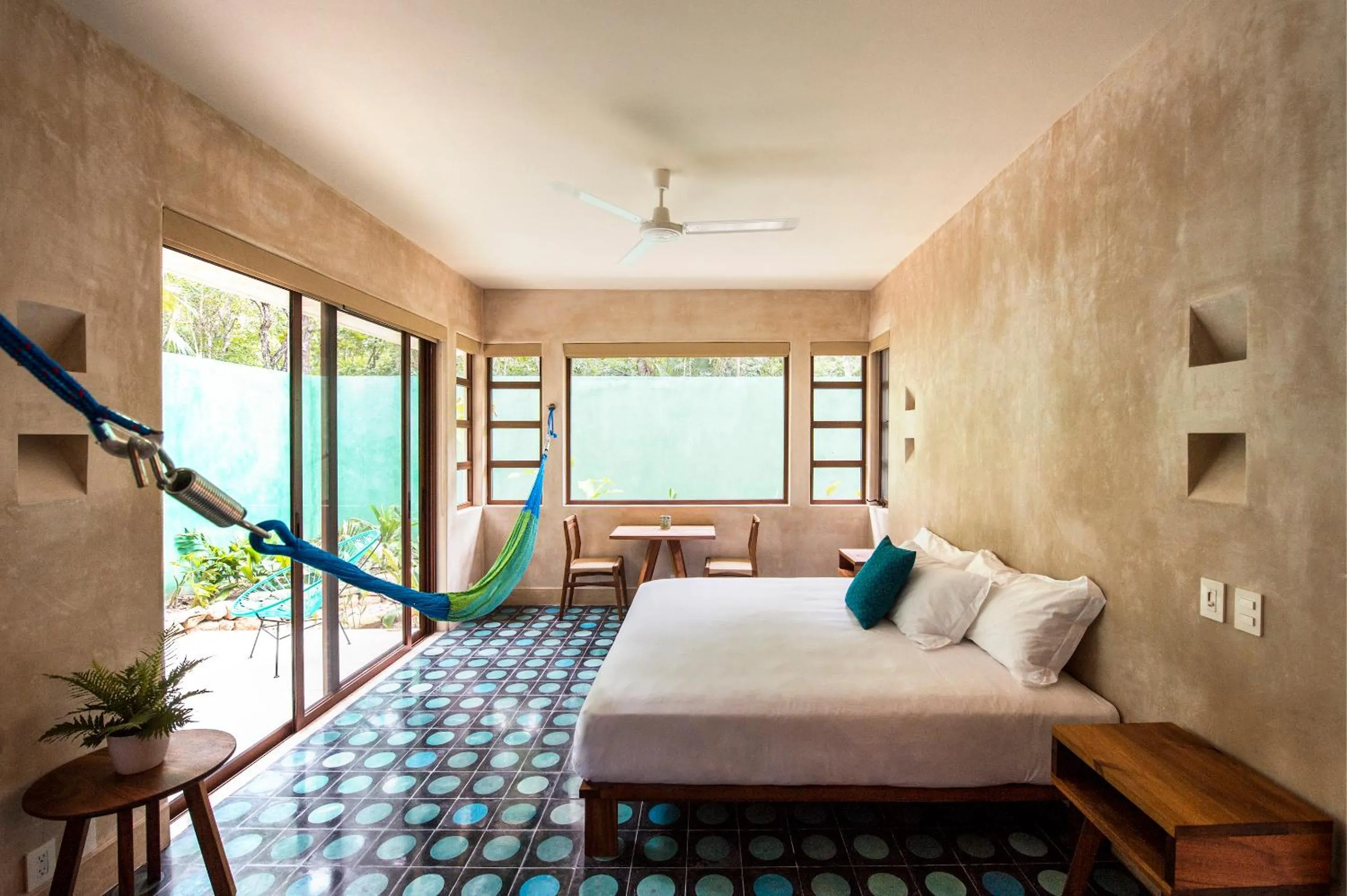 Photo of the whole room, Bed in Hotel Tiki Tiki Tulum