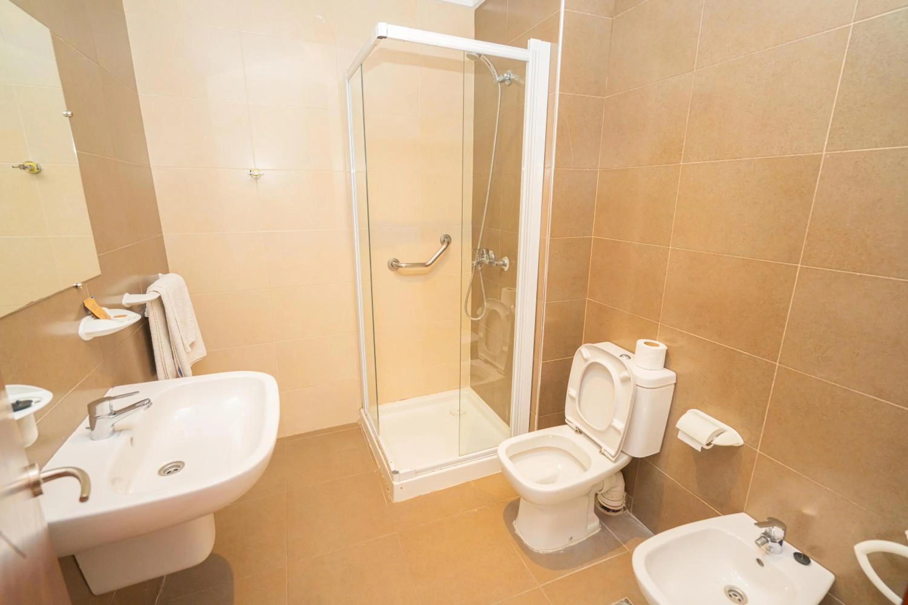 Shower in Tanger Med Hotel, Conference & Catering