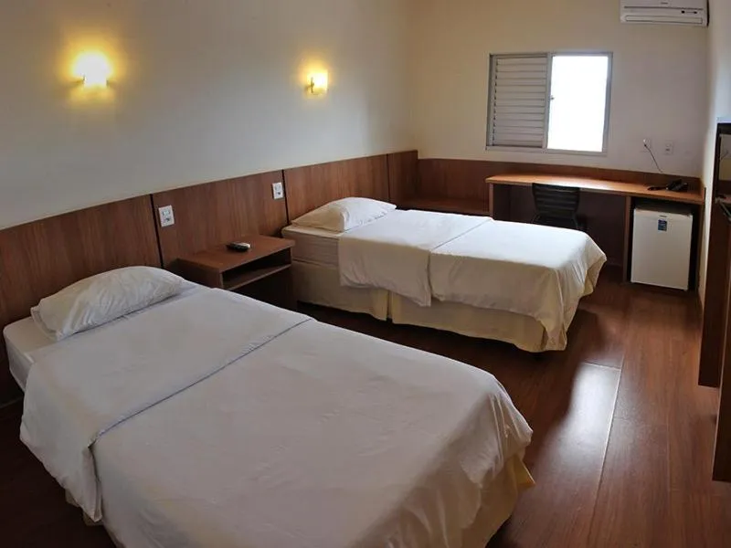 Bed in Bernal Hotel Econômico